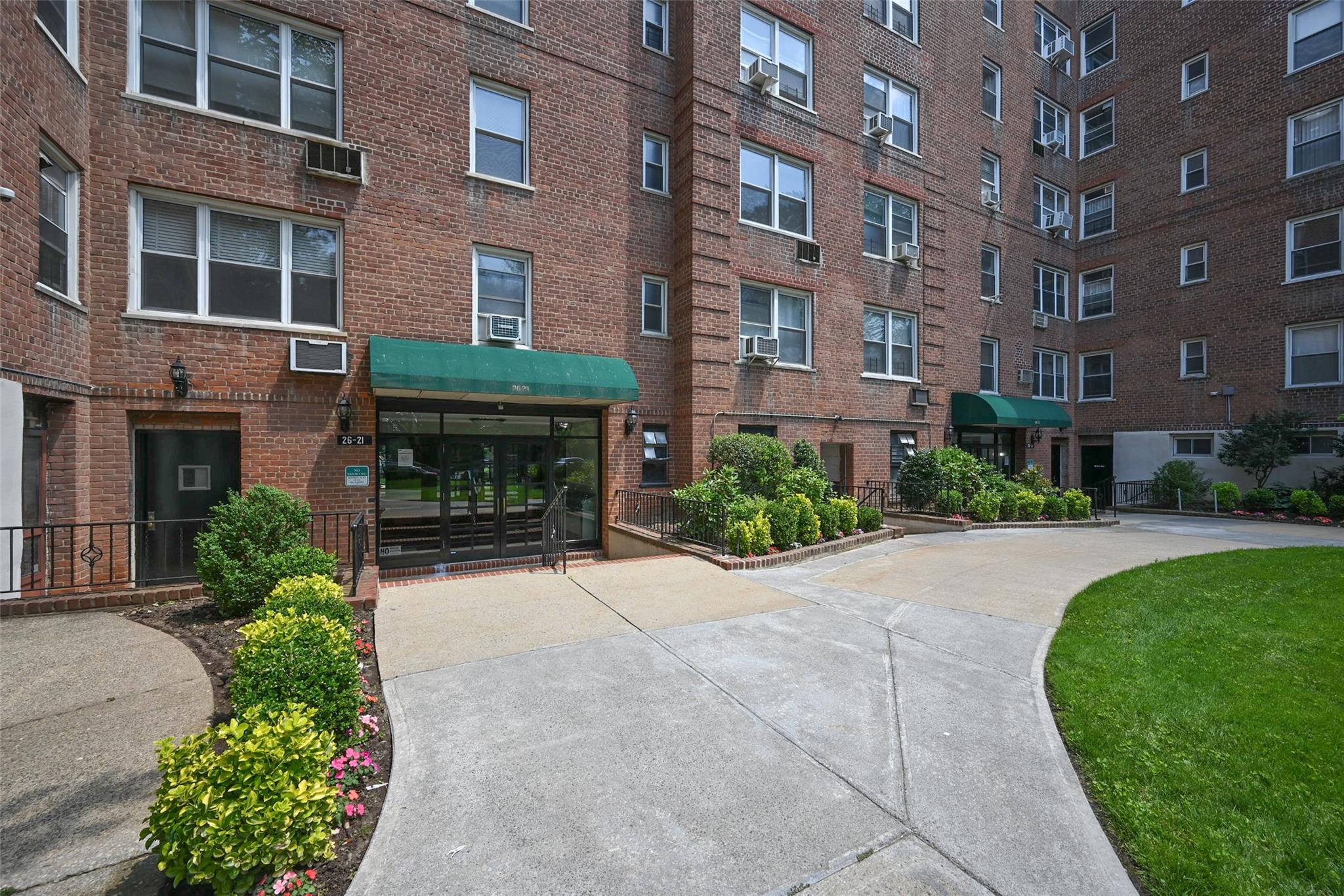 26-21 Union Street # 1B, Flushing, NY 11354