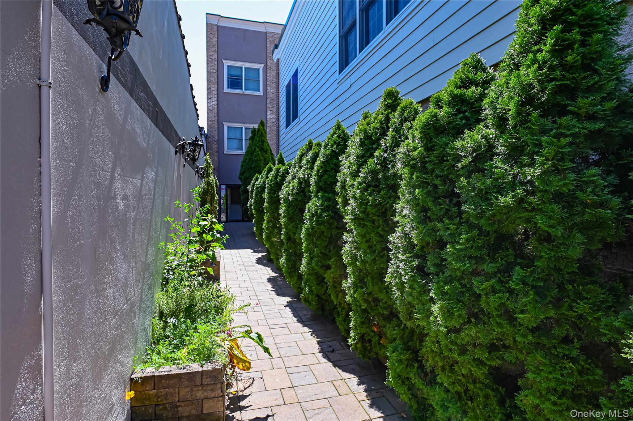 328A Main Street # 1st Fl, Huntington, NY 11743