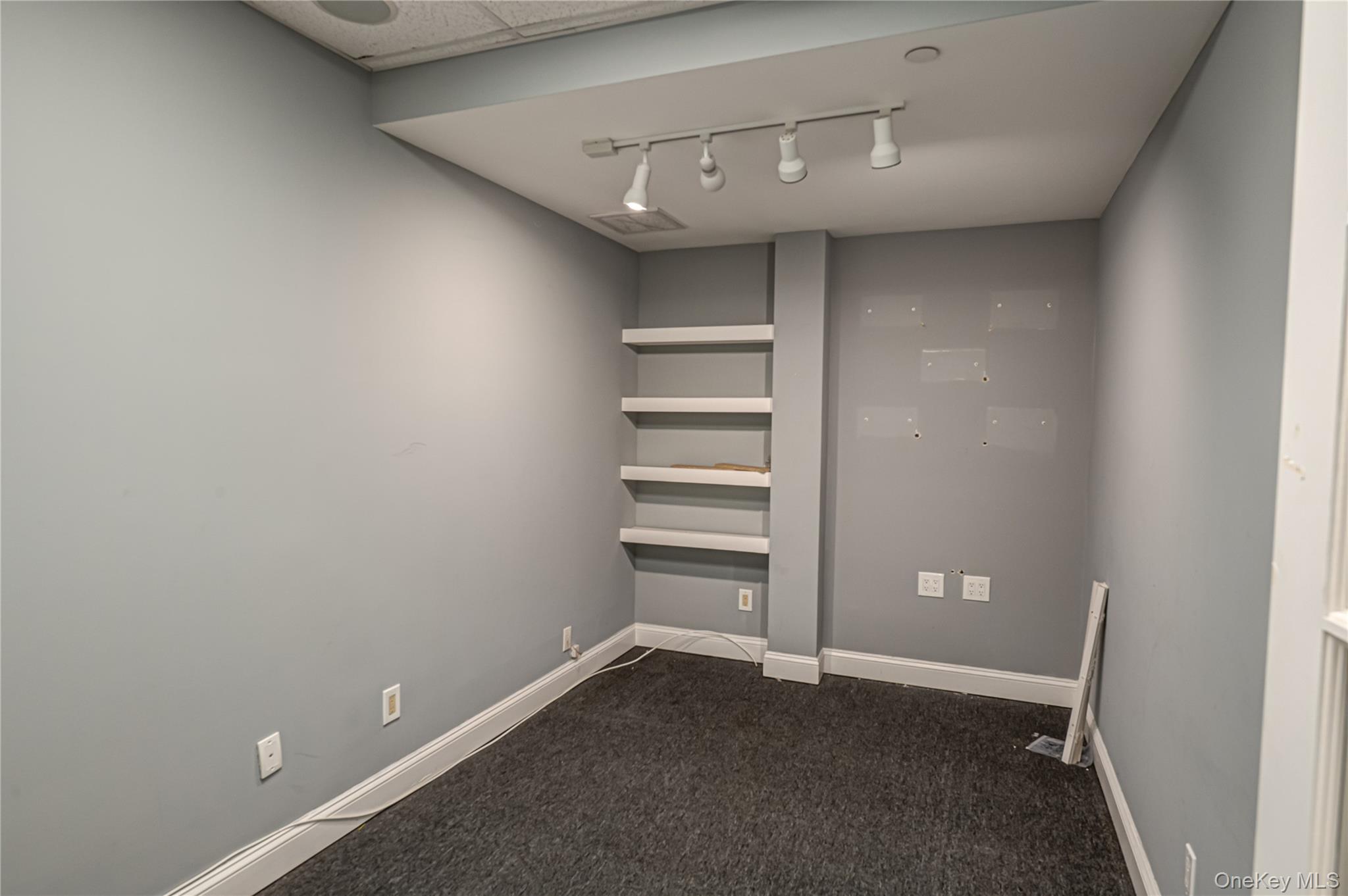 328A Main Street # 1st Fl, Huntington, NY 11743