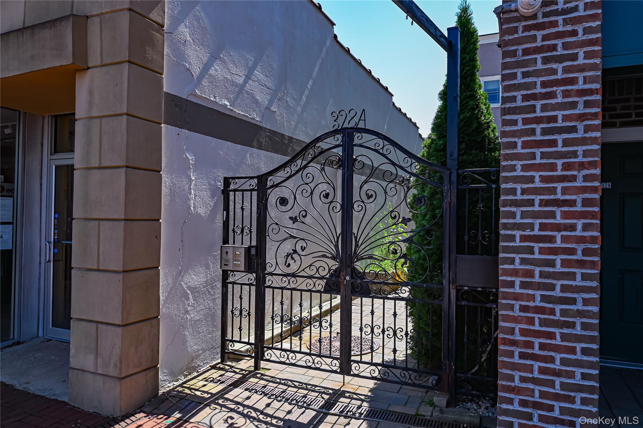 328A Main Street # 1st Fl, Huntington, NY 11743