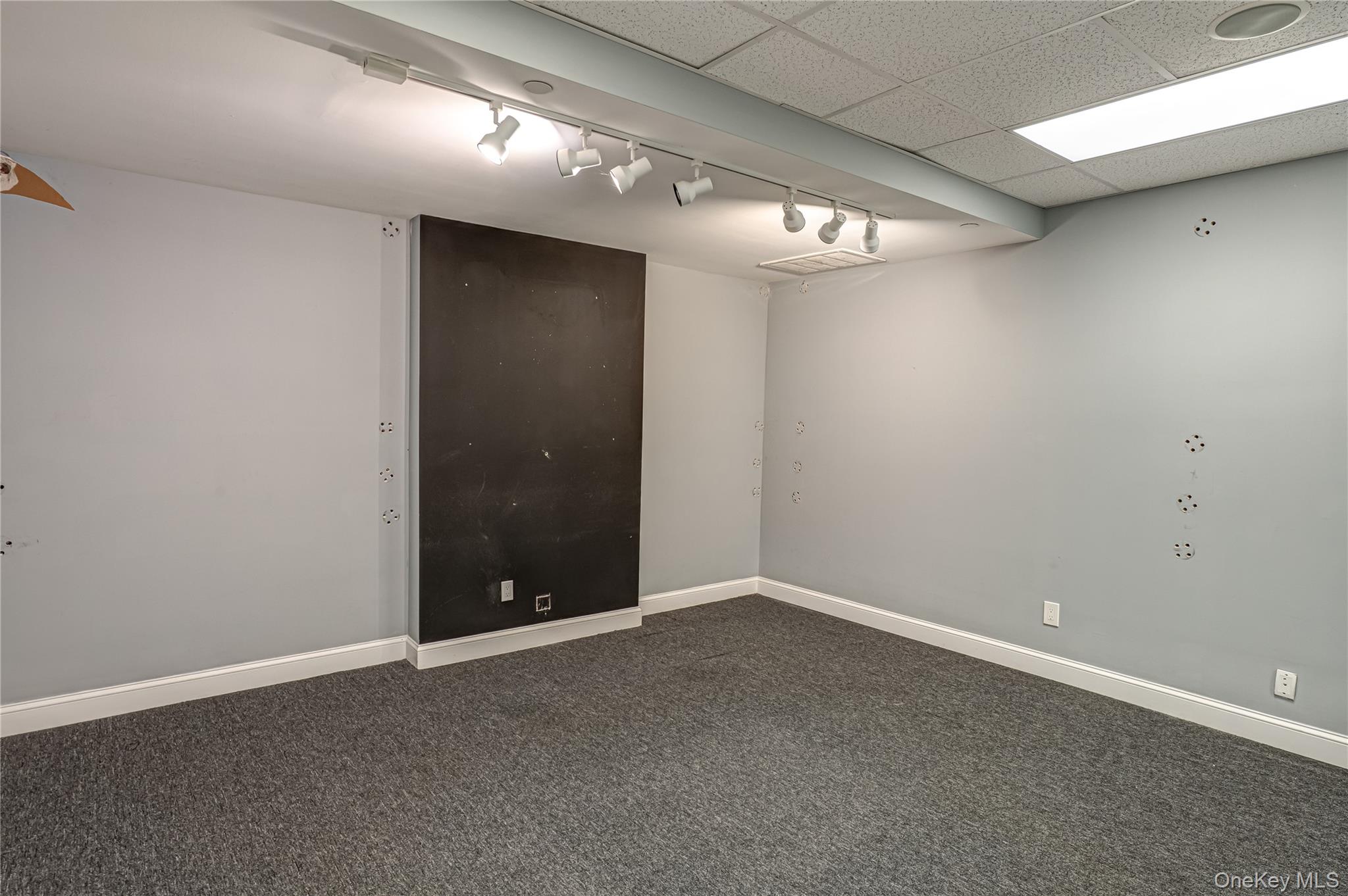 328A Main Street # 1st Fl, Huntington, NY 11743