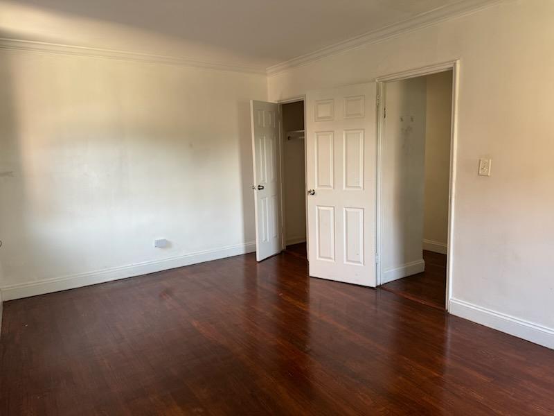 150-11 72 Road # 3G, Kew Garden Hills, NY 11367