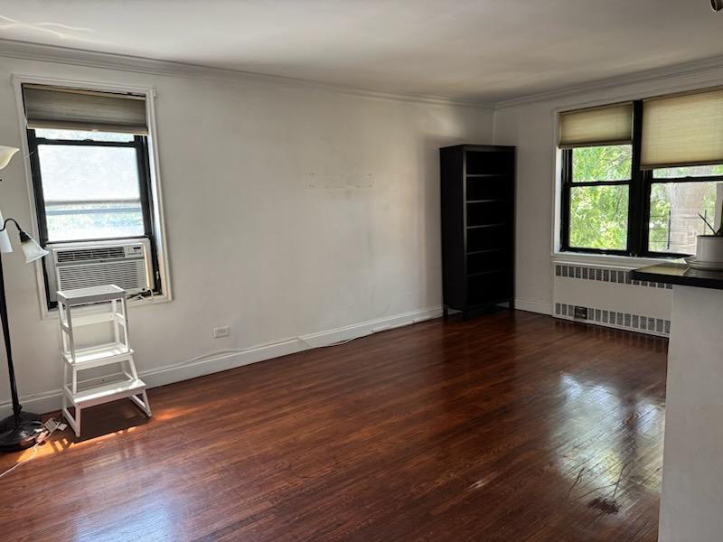 150-11 72 Road # 3G, Kew Garden Hills, NY 11367