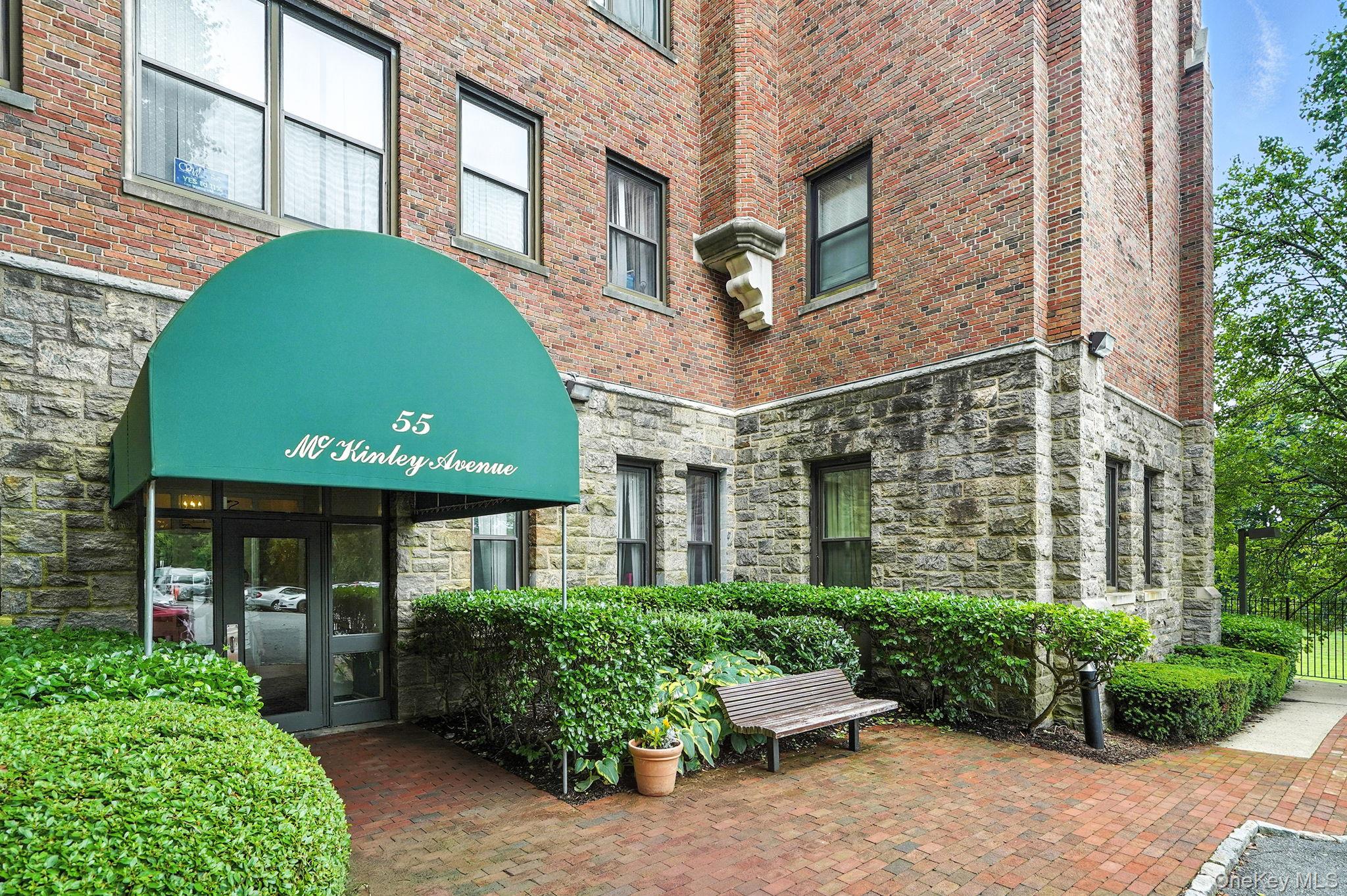 55 McKinley Avenue # D3-14, White Plains, NY 10606