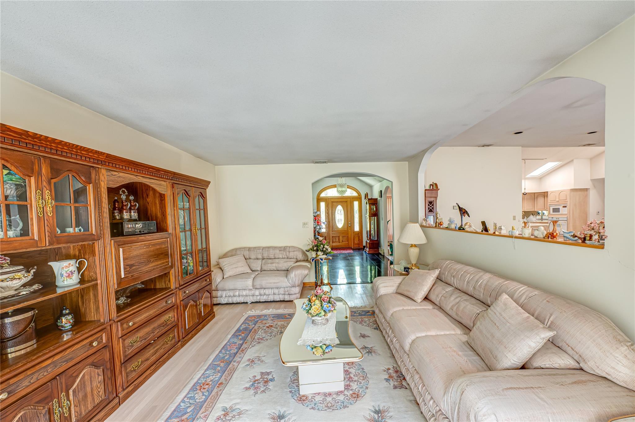 22 Penn Drive, Dix Hills, NY 11746