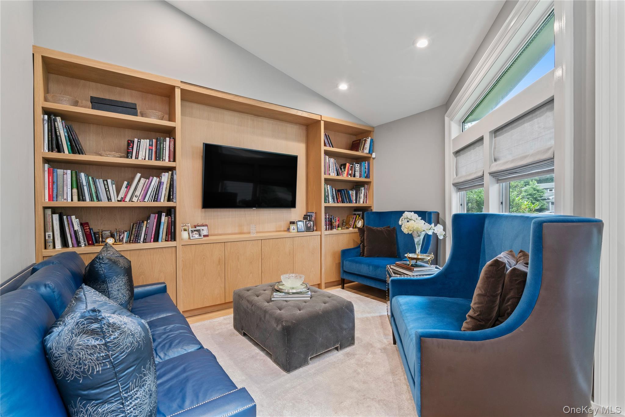 63 Sutton Place, Manhasset, NY 11030