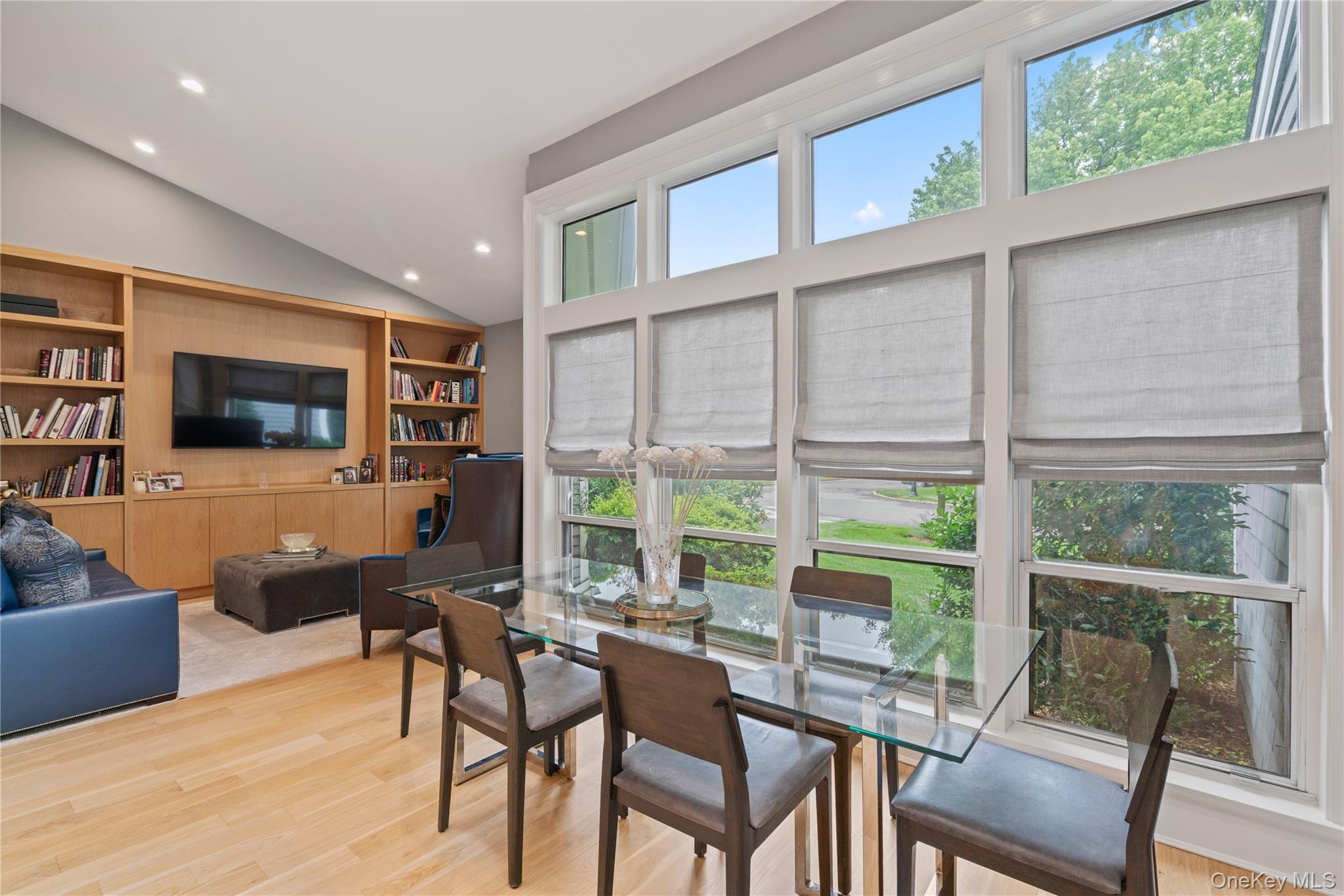 63 Sutton Place, Manhasset, NY 11030