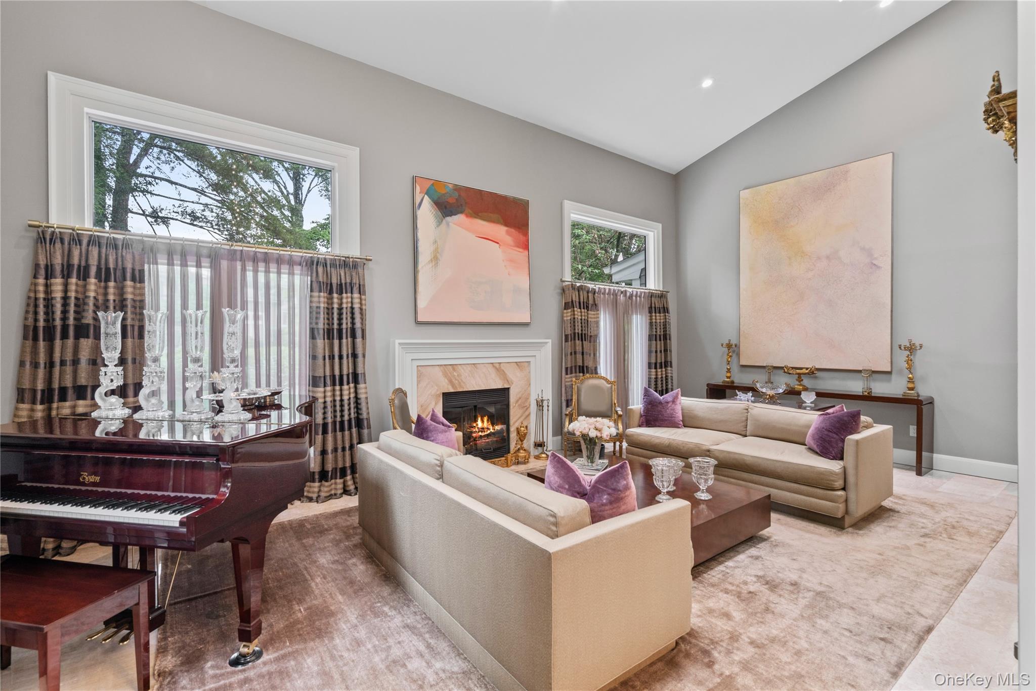 63 Sutton Place, Manhasset, NY 11030