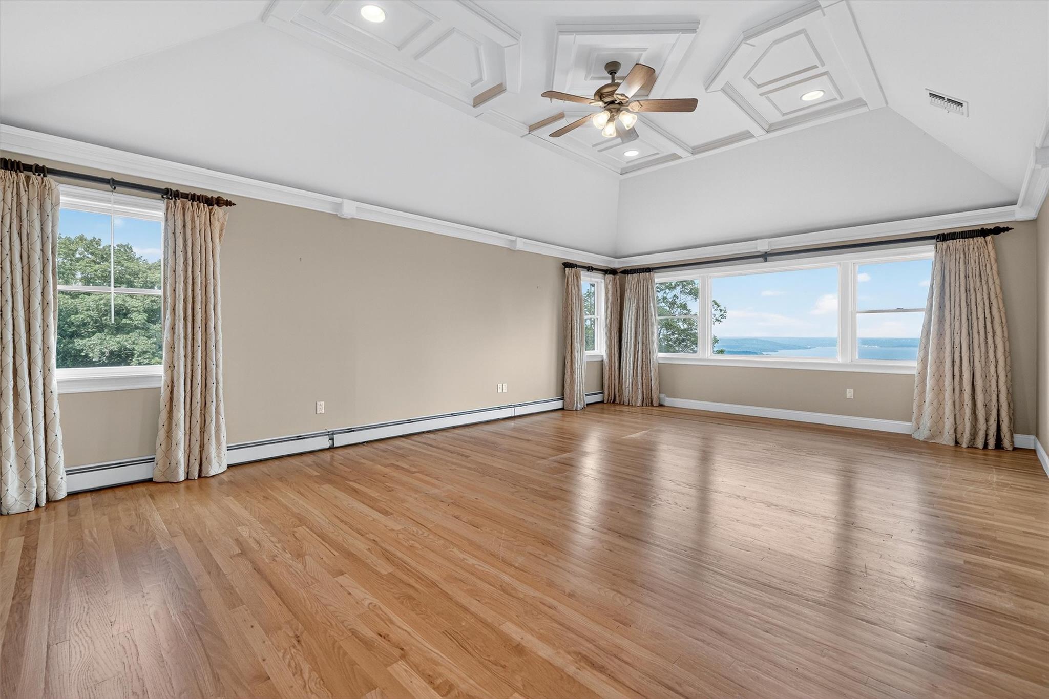 10 Soluri Lane, Tomkins Cove, NY 10986