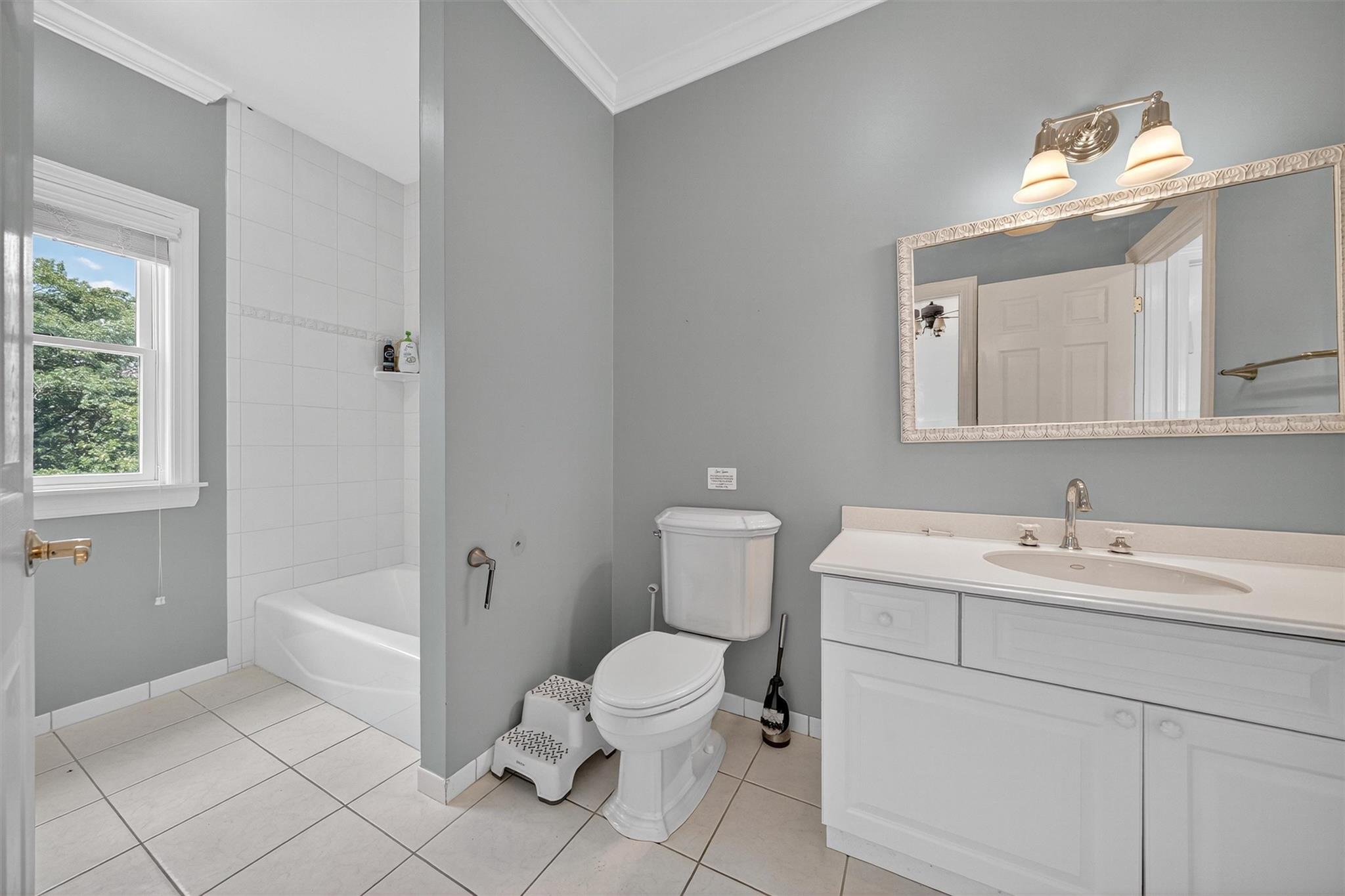 10 Soluri Lane, Tomkins Cove, NY 10986