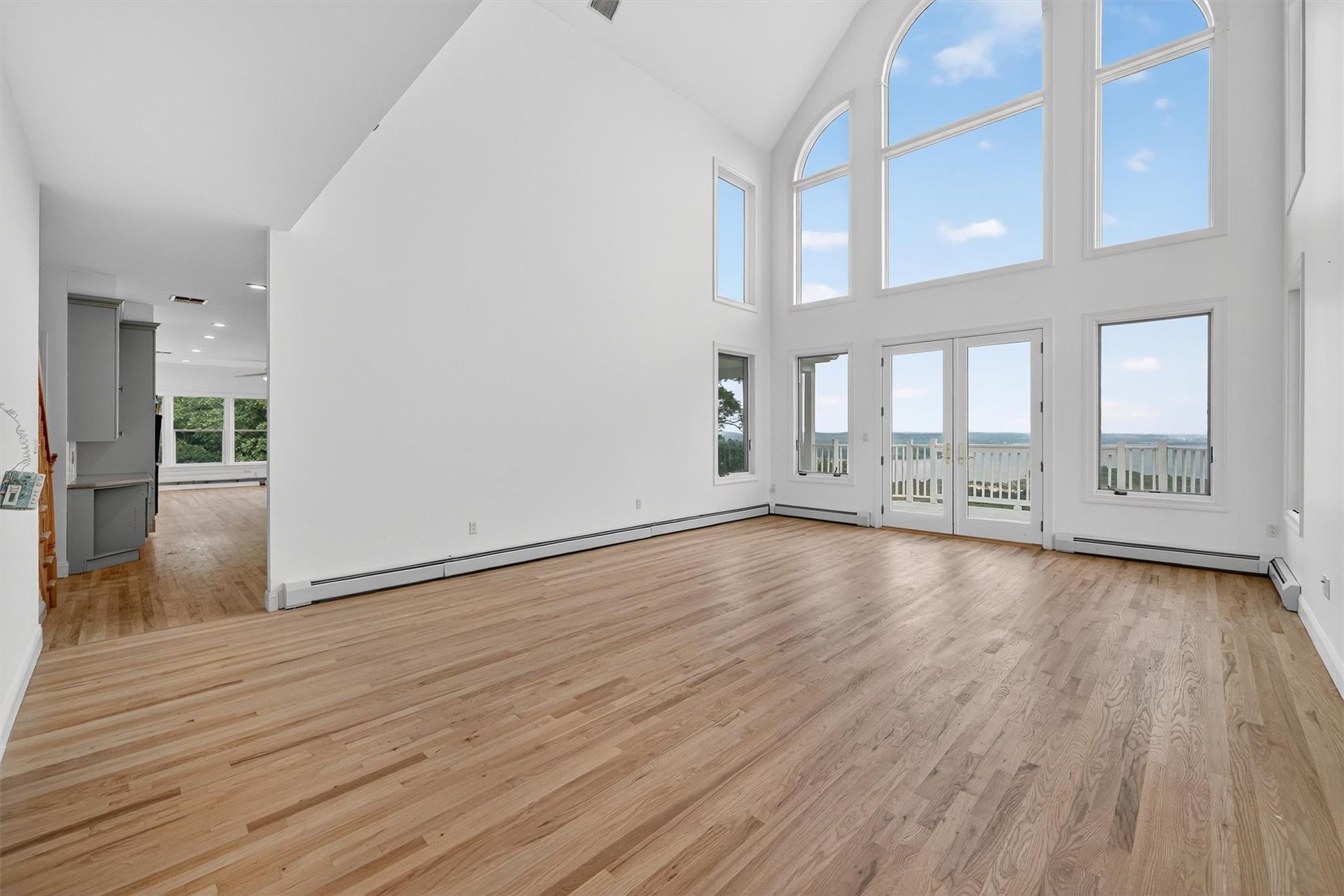 10 Soluri Lane, Tomkins Cove, NY 10986