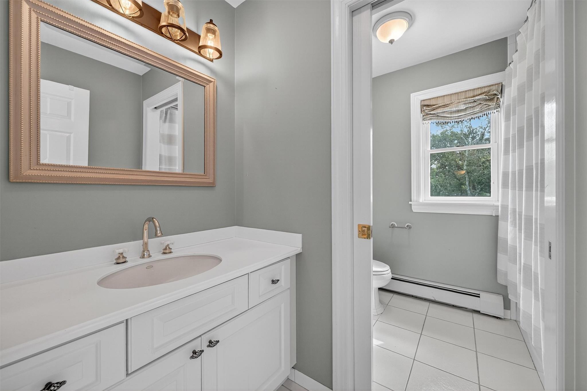 10 Soluri Lane, Tomkins Cove, NY 10986