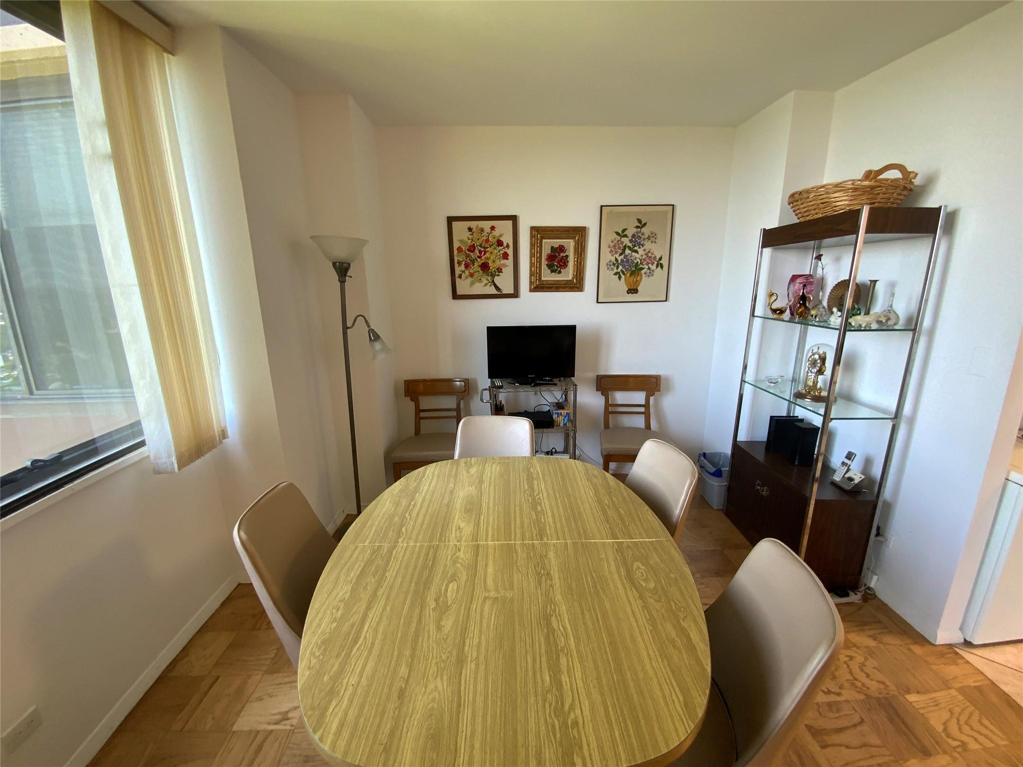 27110 Grand Central Parkway # 19A, Floral Park, NY 11005