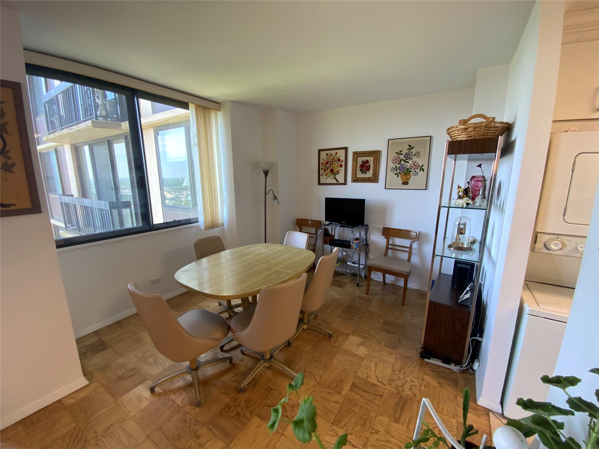 27110 Grand Central Parkway # 19A, Floral Park, NY 11005