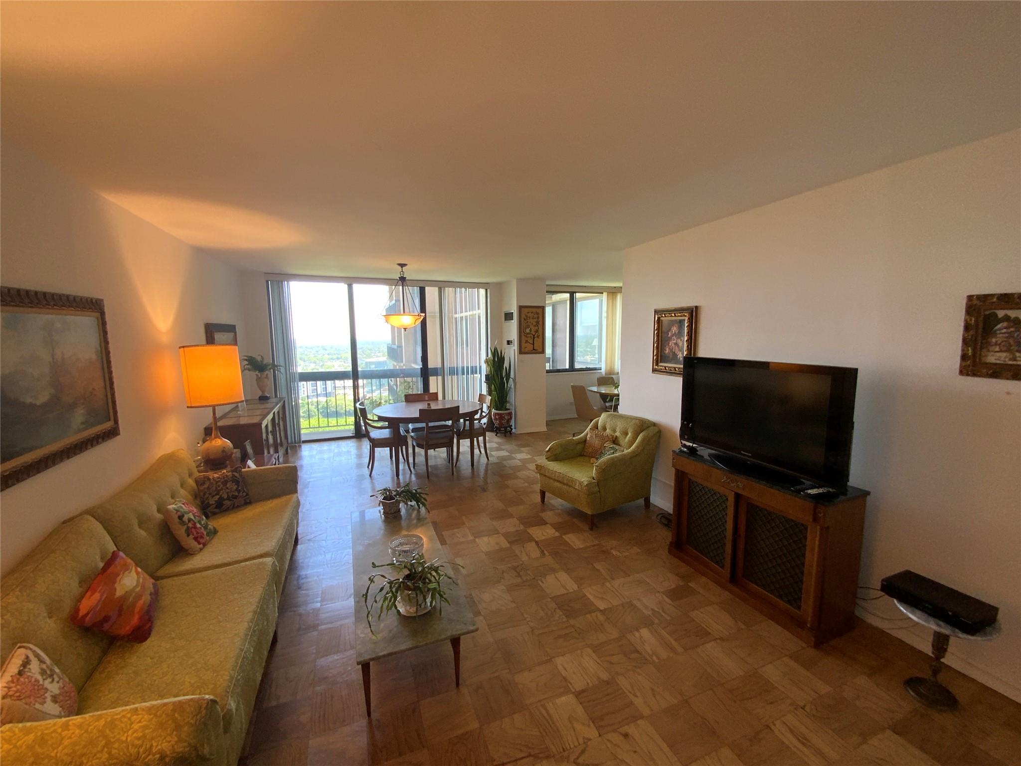 27110 Grand Central Parkway # 19A, Floral Park, NY 11005