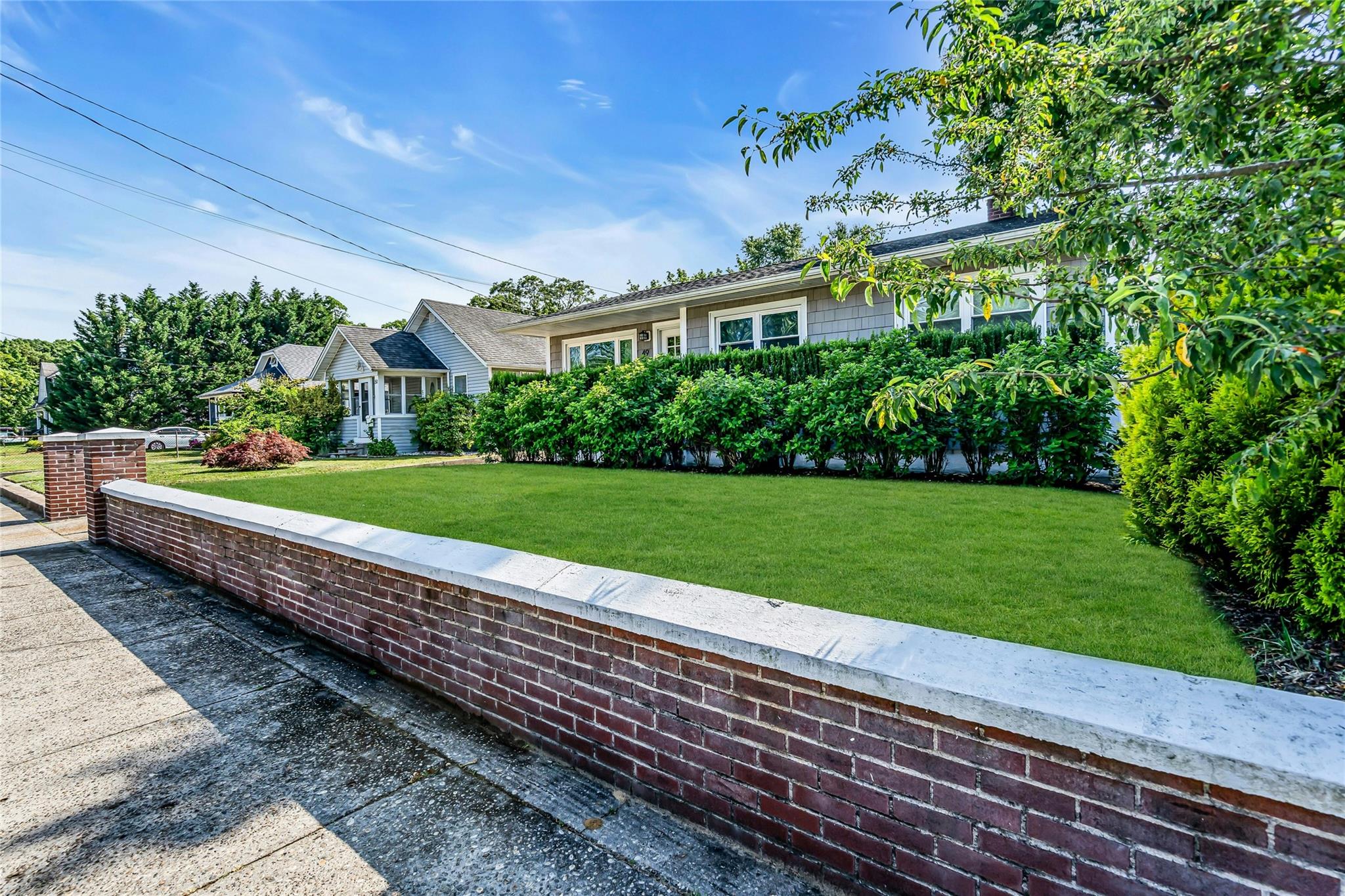 49 S Summit Avenue, Patchogue, NY 11772