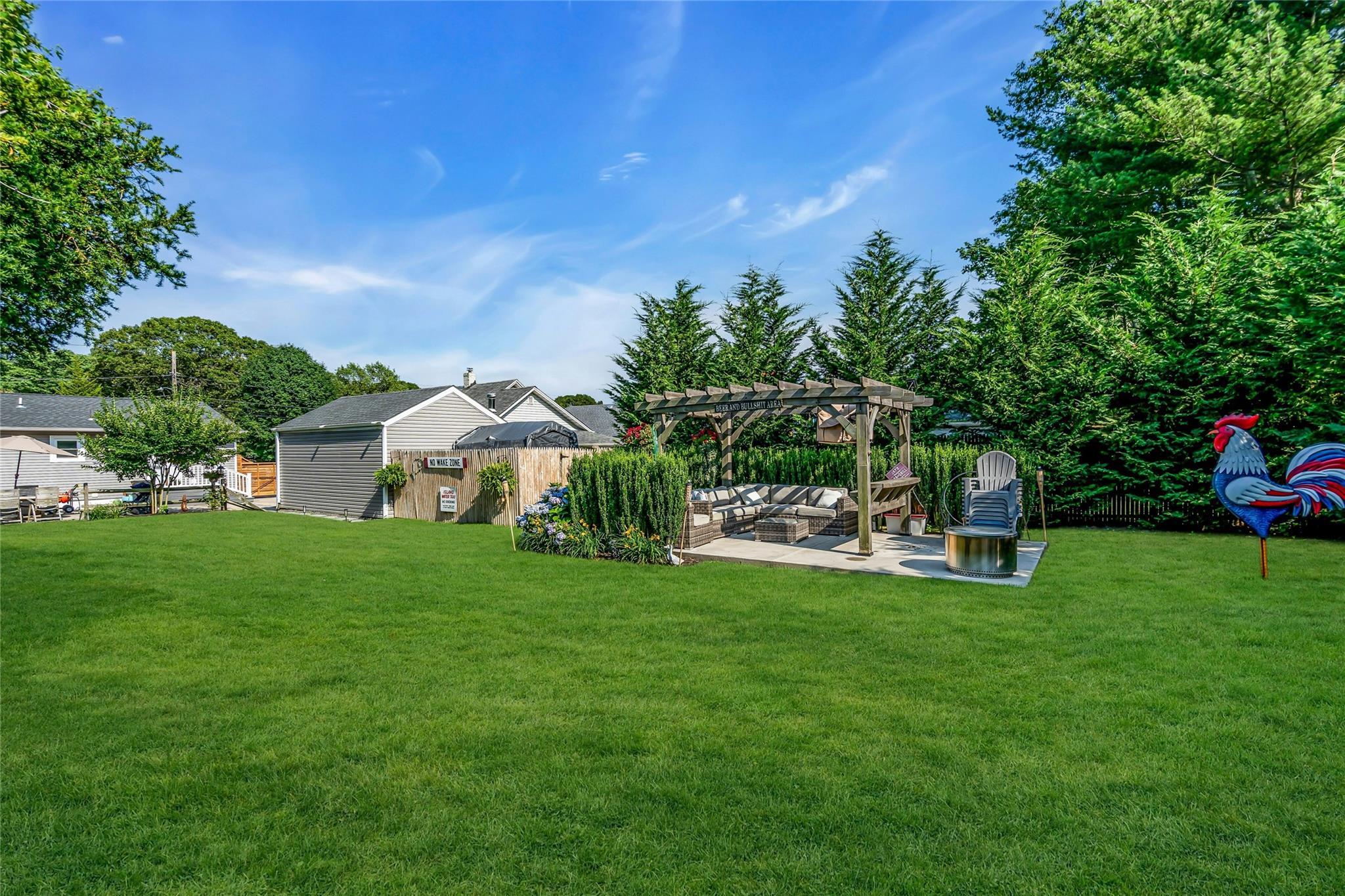 49 S Summit Avenue, Patchogue, NY 11772