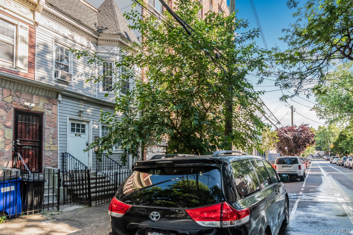 1312 Findlay Avenue, Bronx, NY 10456