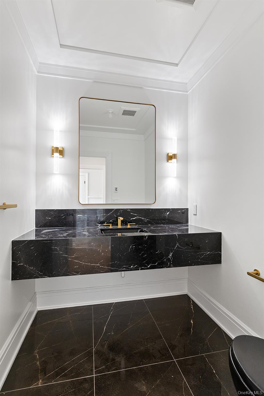 42 Mamaroneck Road, Scarsdale, NY 10583