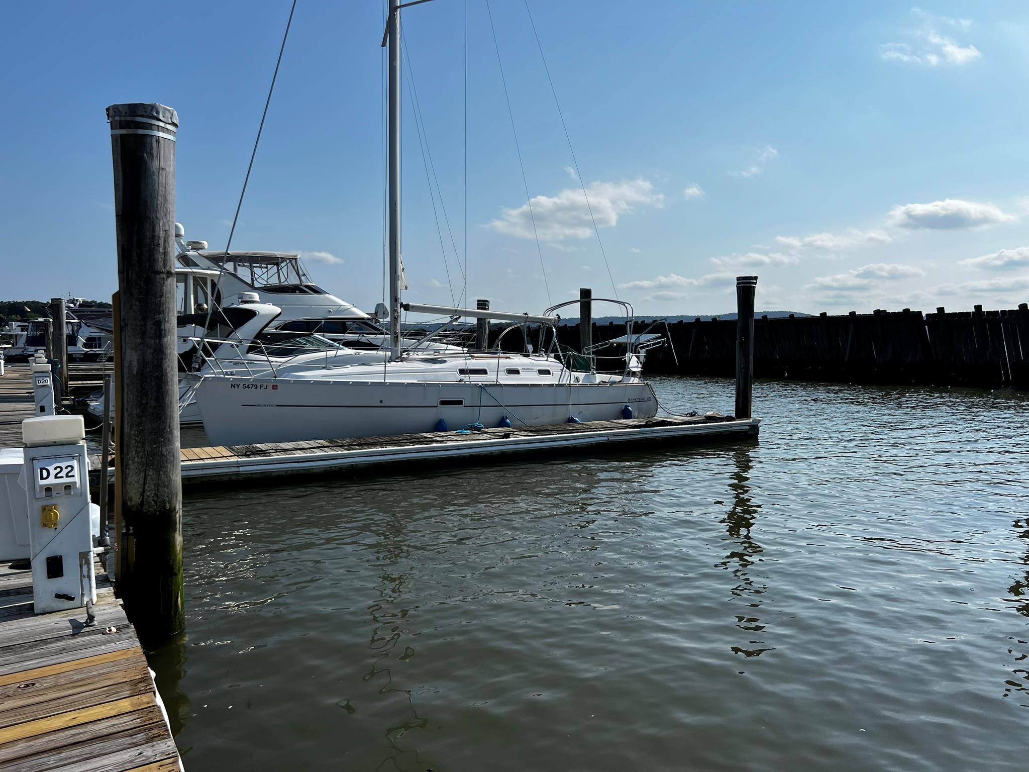 D-20 Half Moon Bay Marina, Croton-on-Hudson, NY 10520