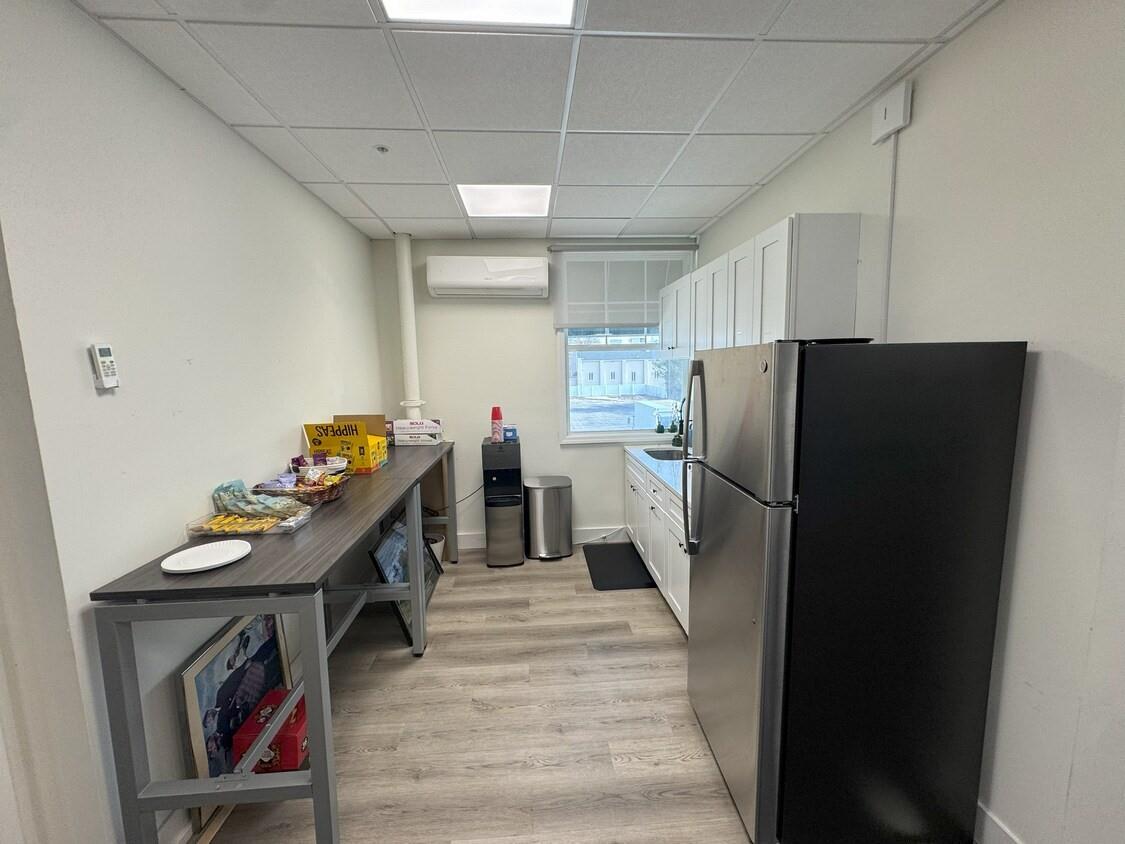 52 Broadway # 52, Greenlawn, NY 11740