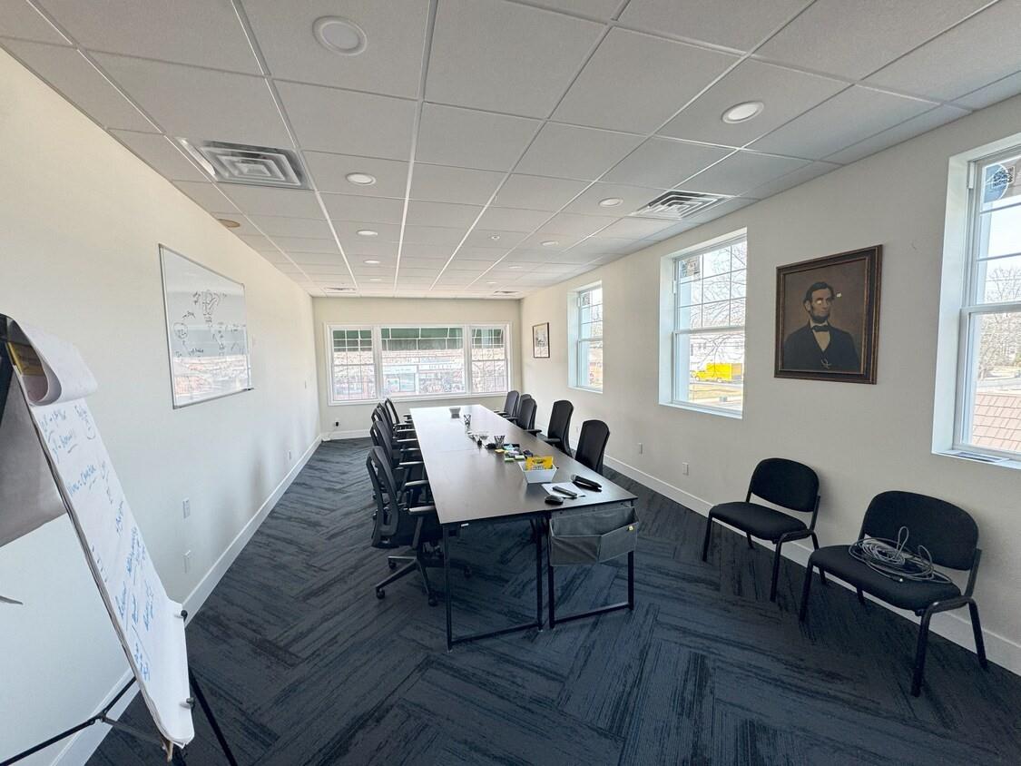 52 Broadway # 52, Greenlawn, NY 11740