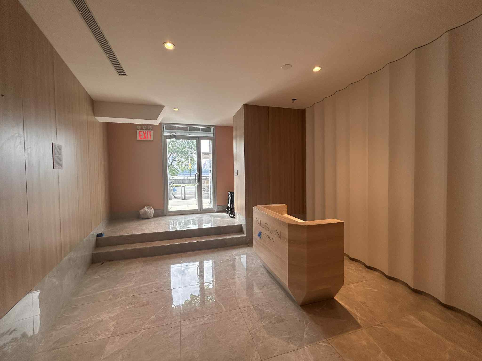 31-01 Vernon Blvd, Astoria, NY 11106
