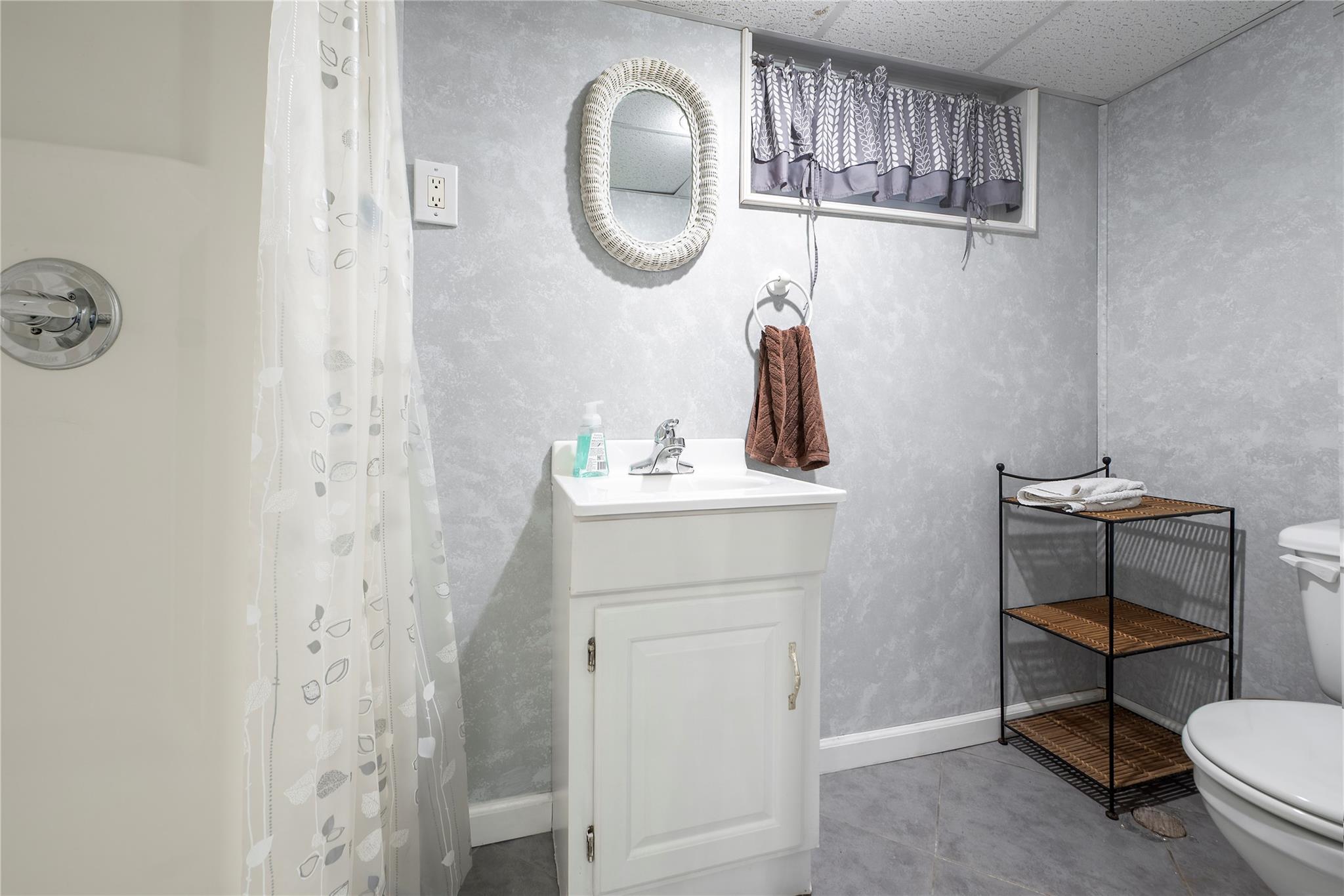 34-42 88th Street, Jackson Heights, NY 11372