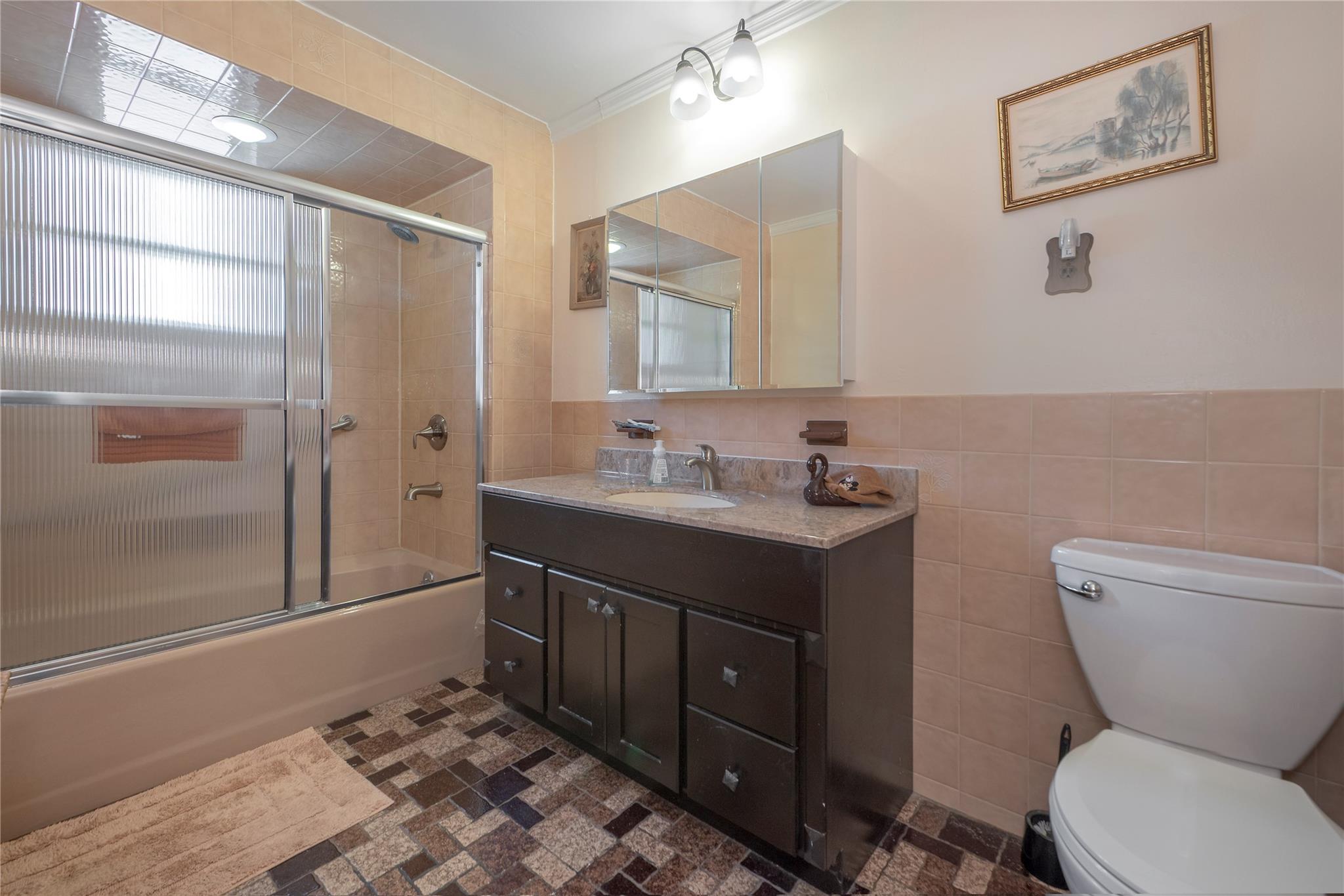 34-42 88th Street, Jackson Heights, NY 11372