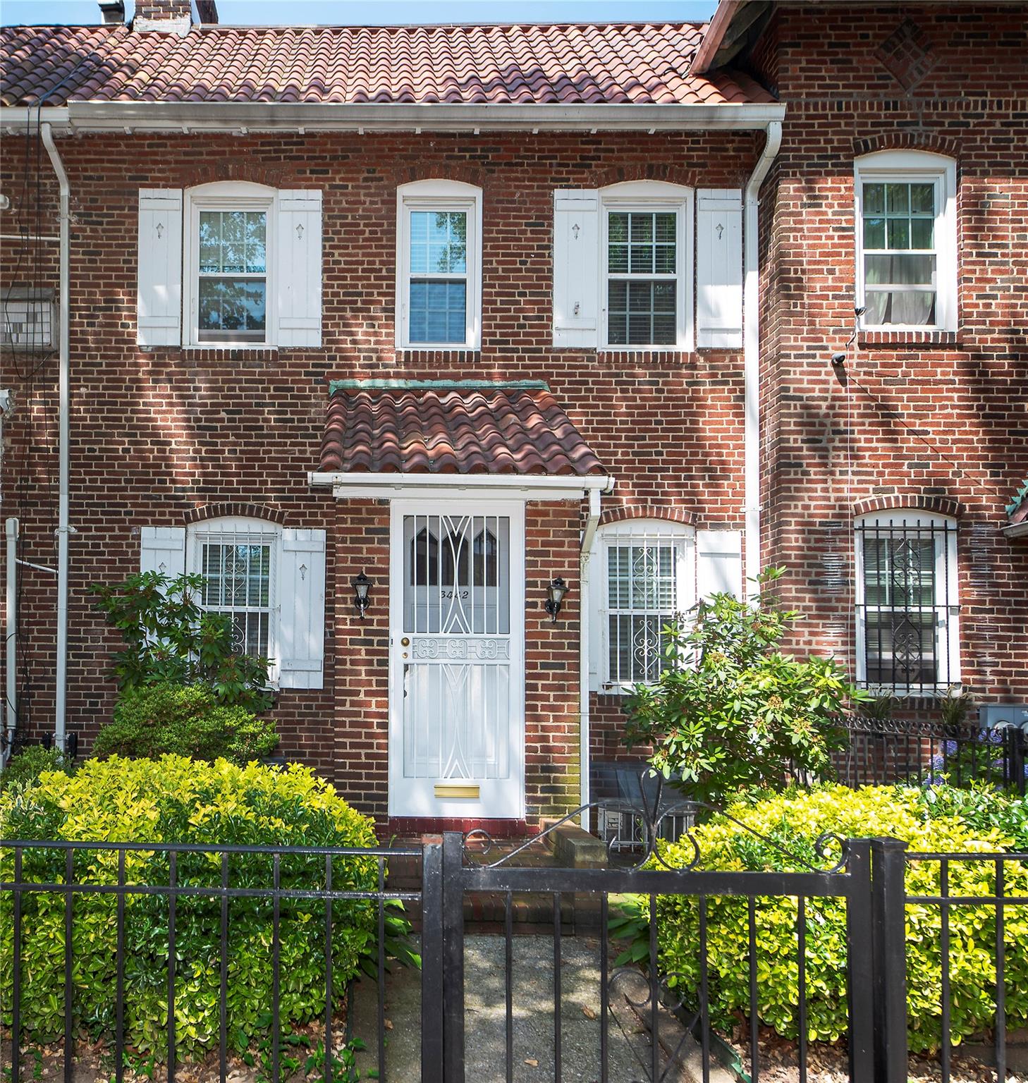 34-42 88th Street, Jackson Heights, NY 11372