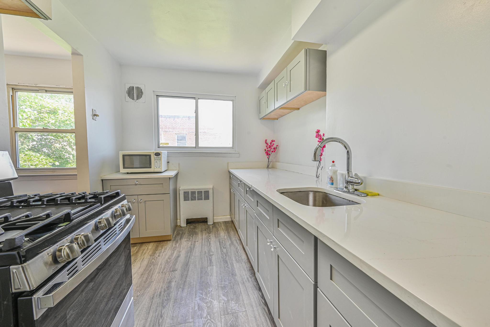 150-01 Horace Harding Exp, Flushing, NY 11367