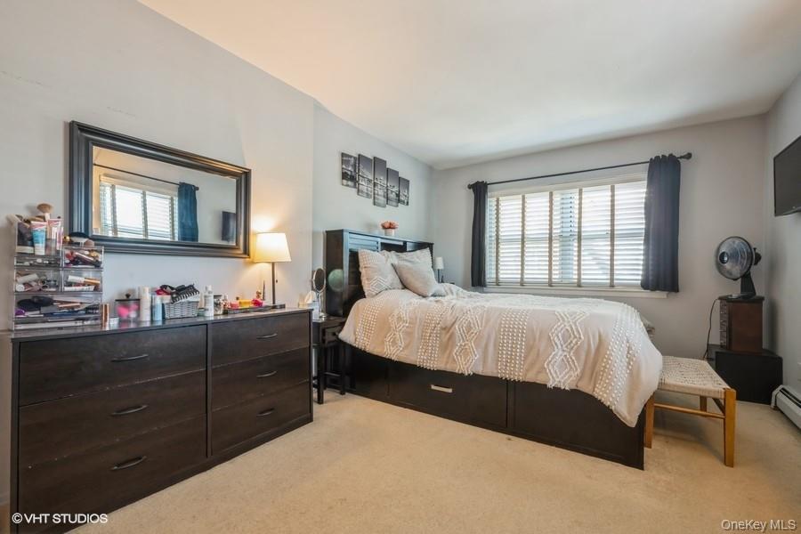 90 S PARK Avenue # B17, Rockville Centre, NY 11570