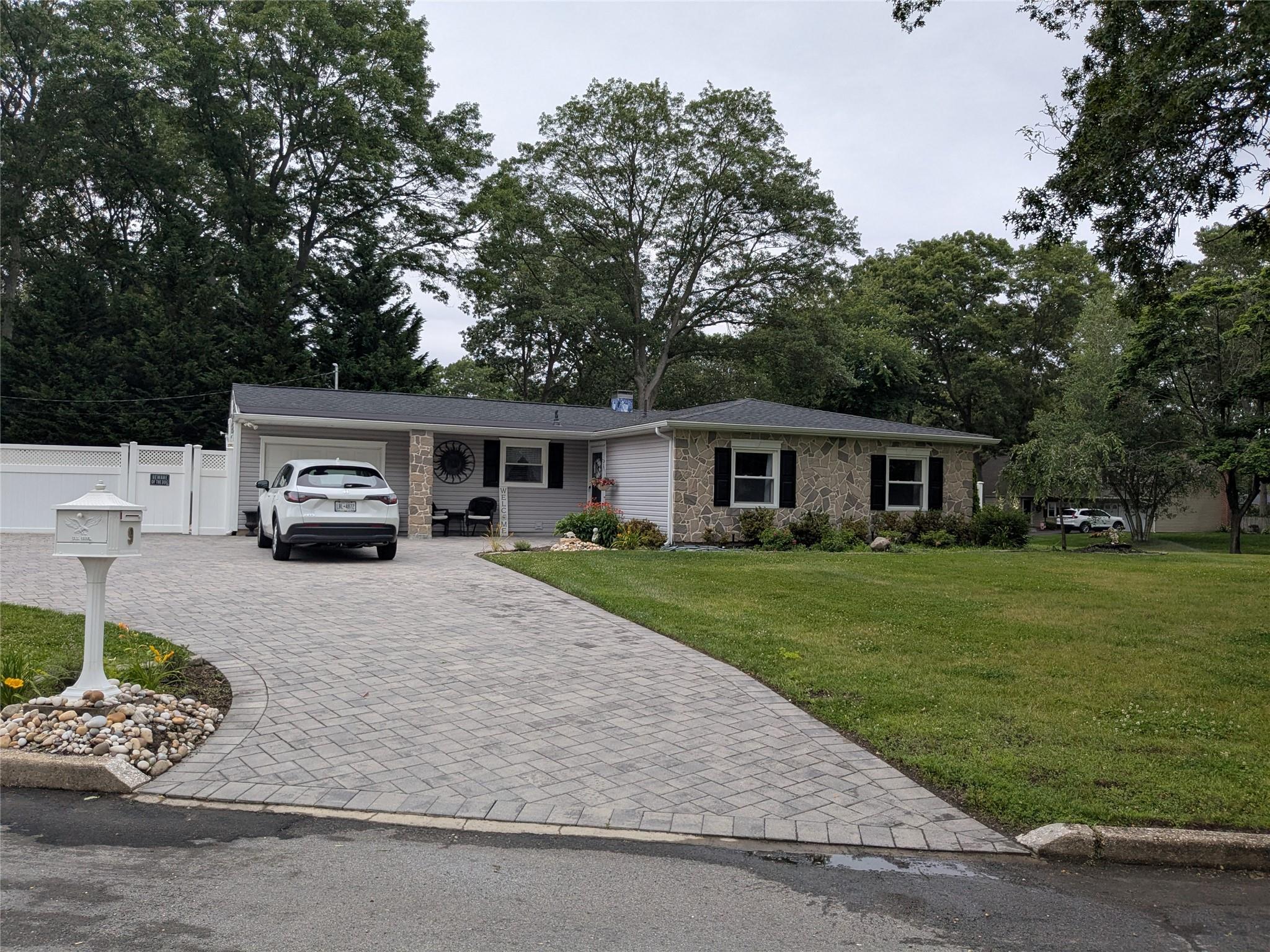 9 SongSparrow Lane, Centereach, NY 11720