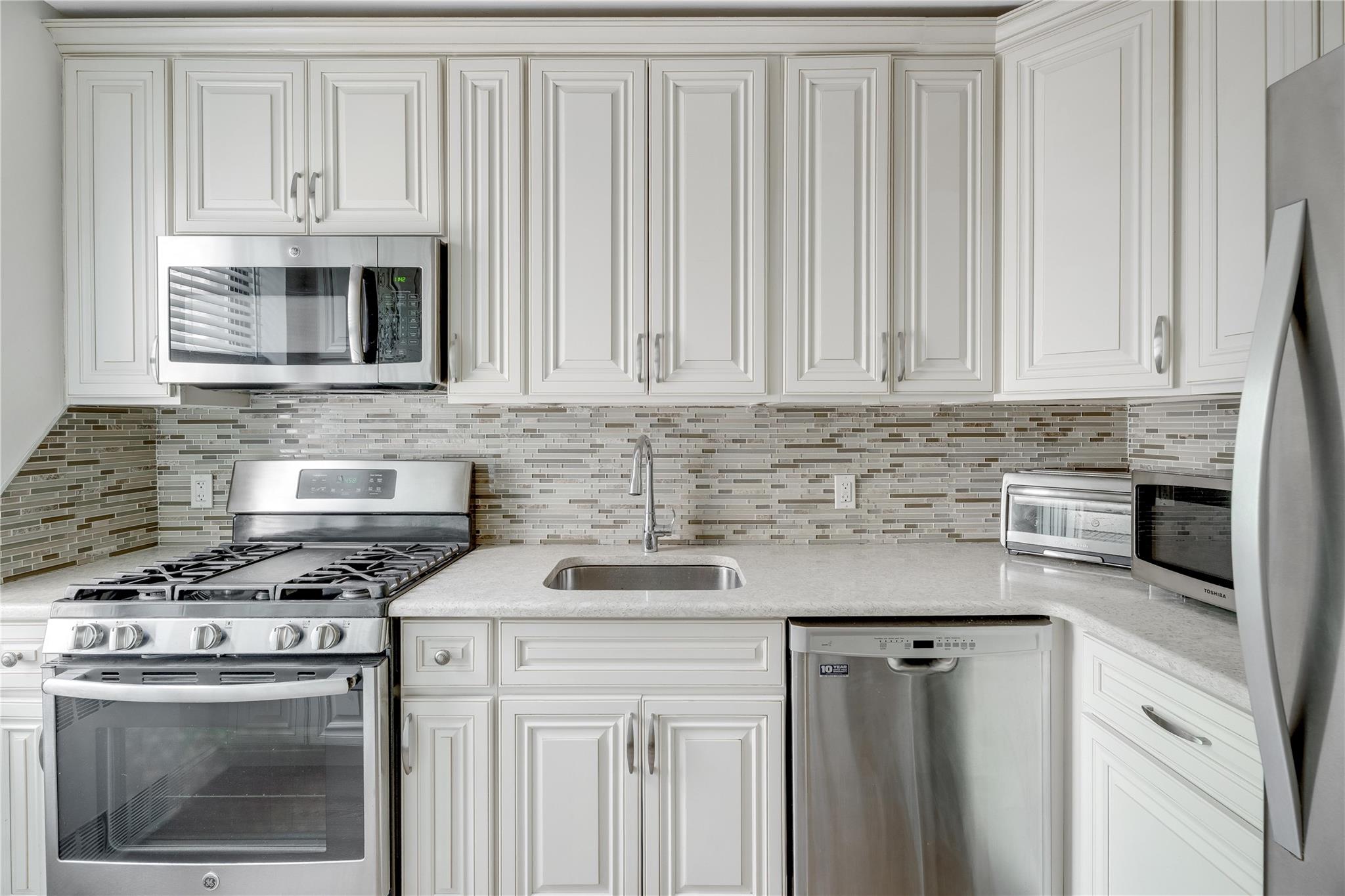 302 96th Street # 5A, Brooklyn, NY 11209