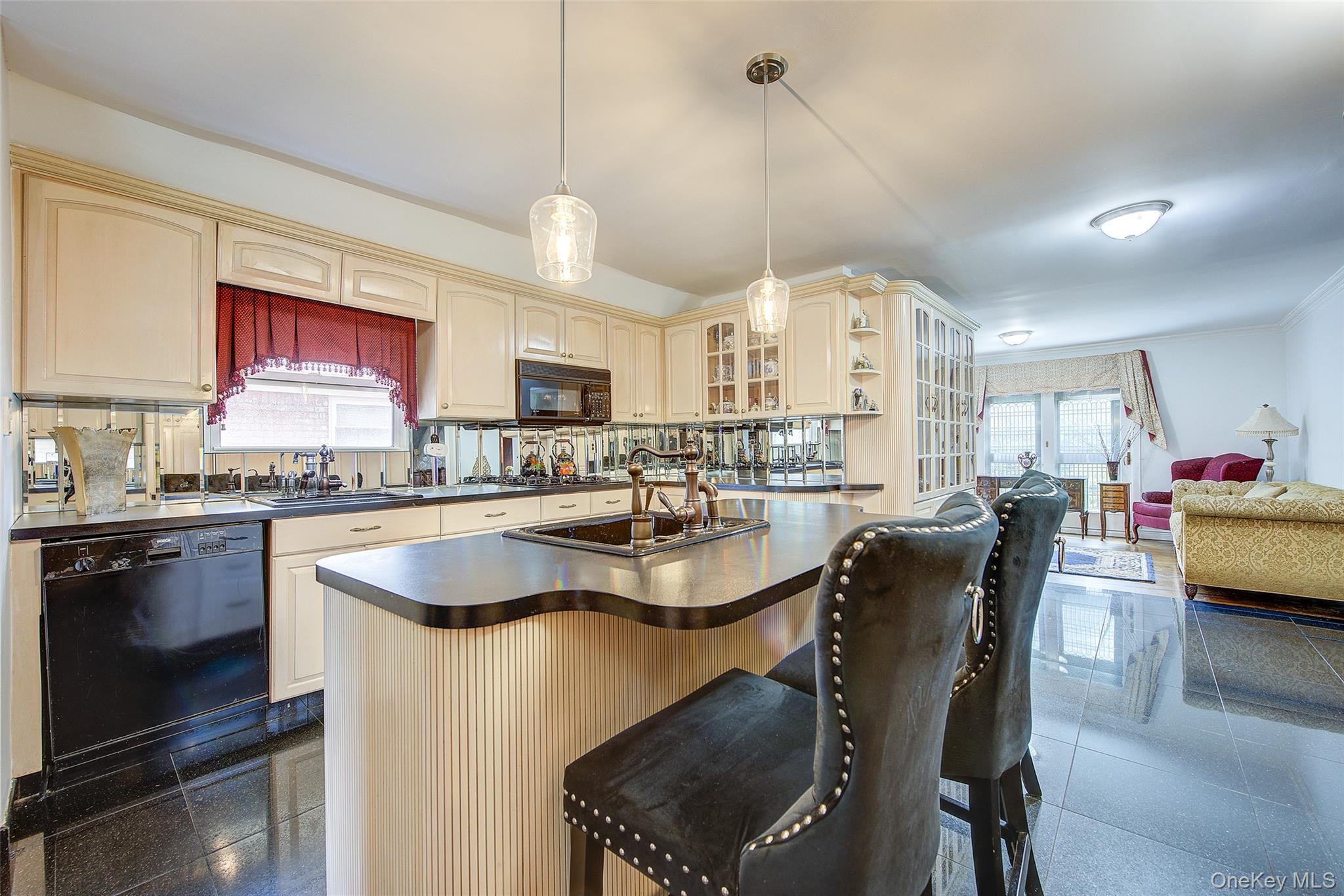 7126 170th Street, Fresh Meadows, NY 11365