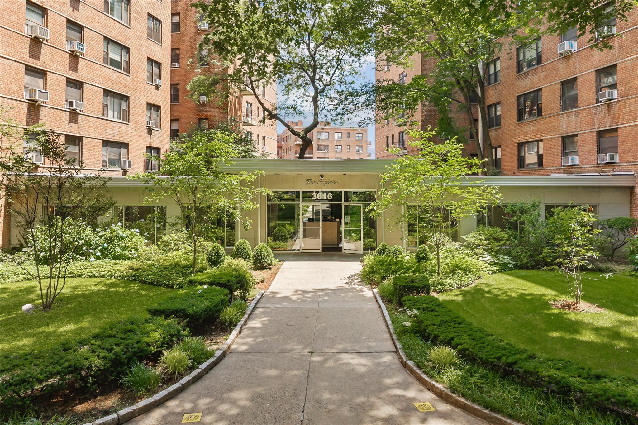 3616 Henry Hudson Parkway # 2IS, Bronx, NY 10463