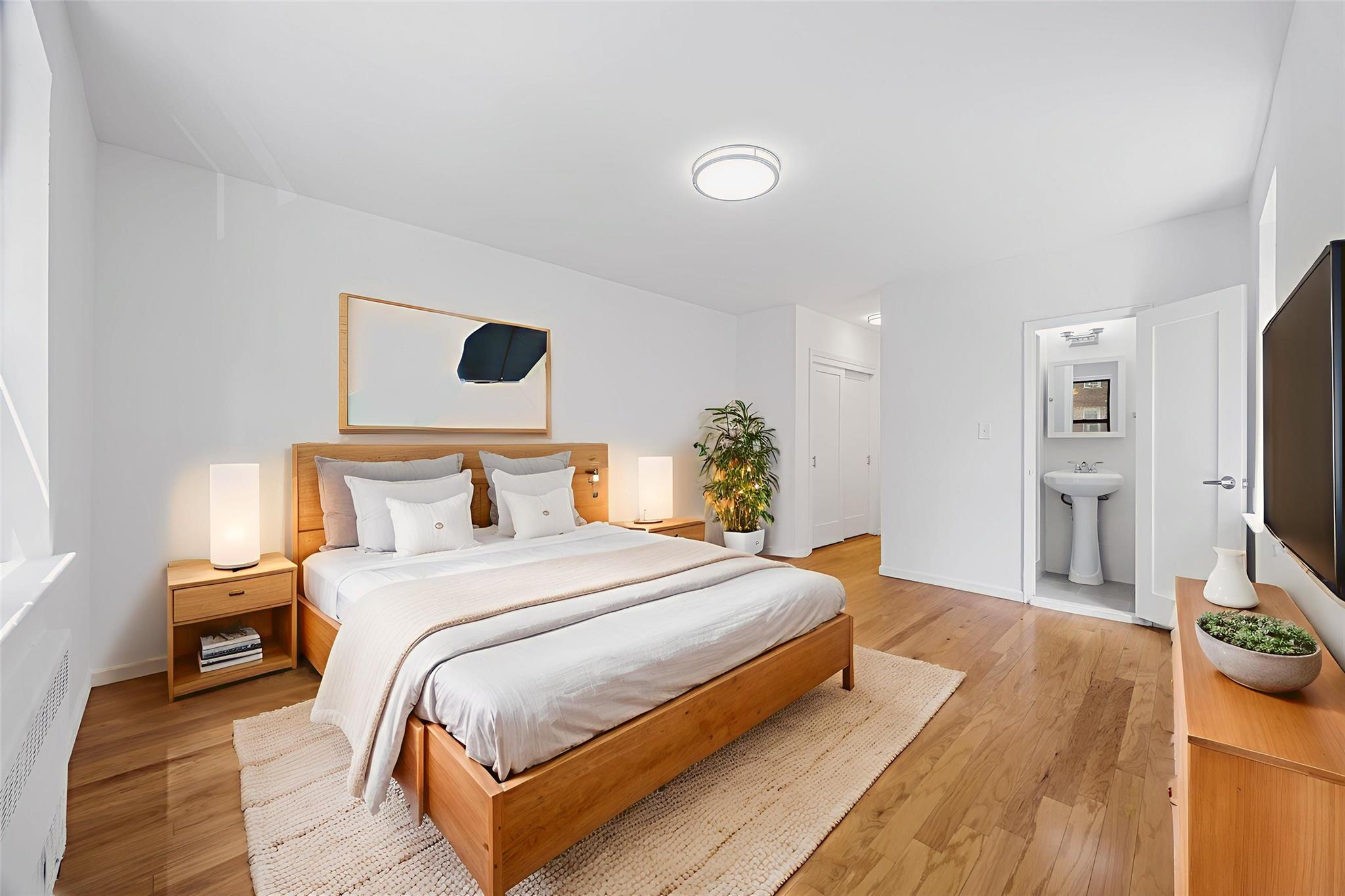 3616 Henry Hudson Parkway # 2IS, Bronx, NY 10463