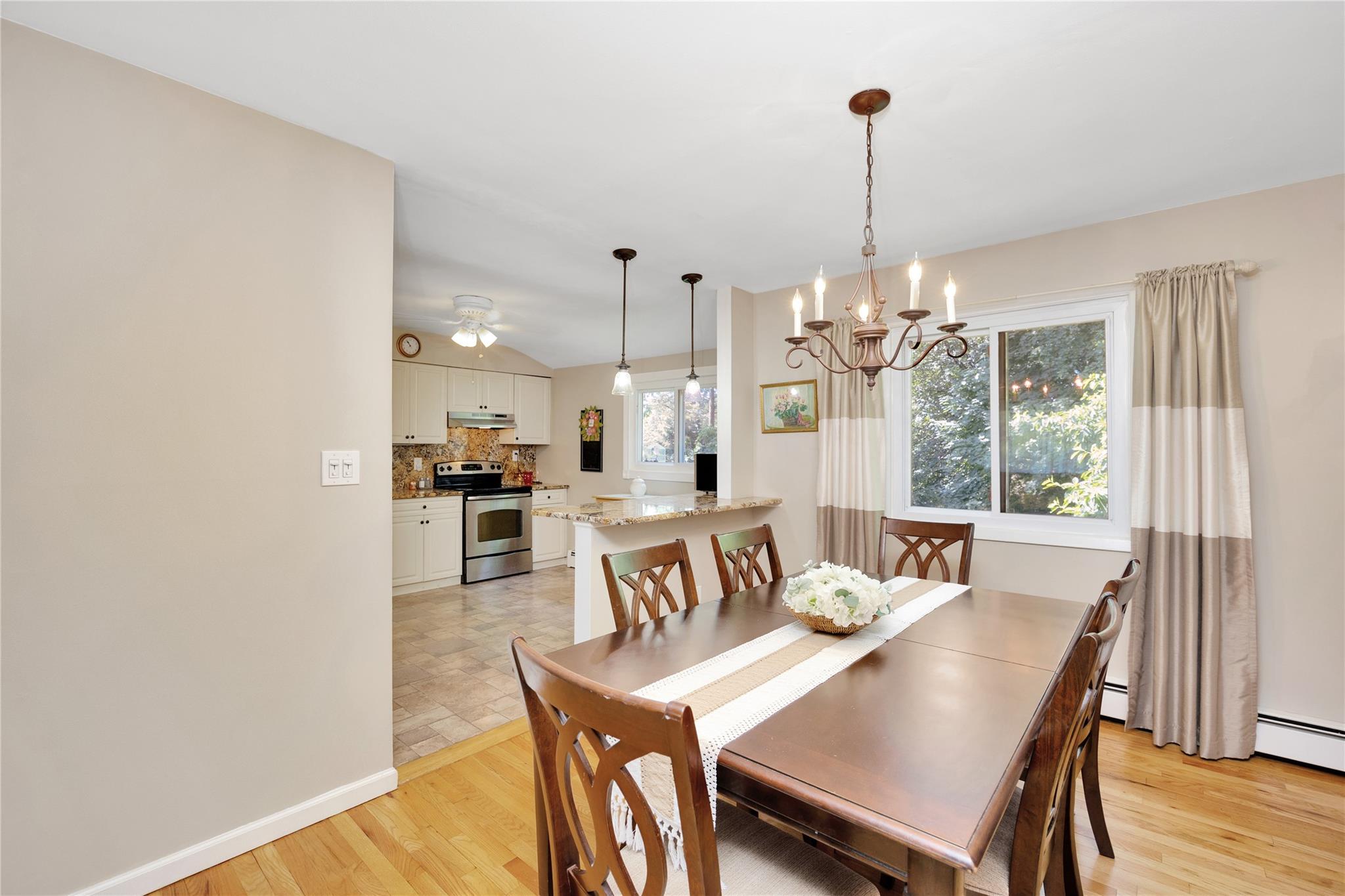 11 Margaret Lane, Huntington, NY 11743