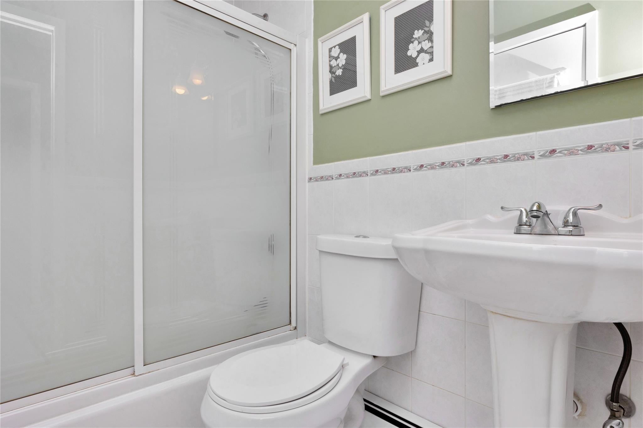 11 Margaret Lane, Huntington, NY 11743