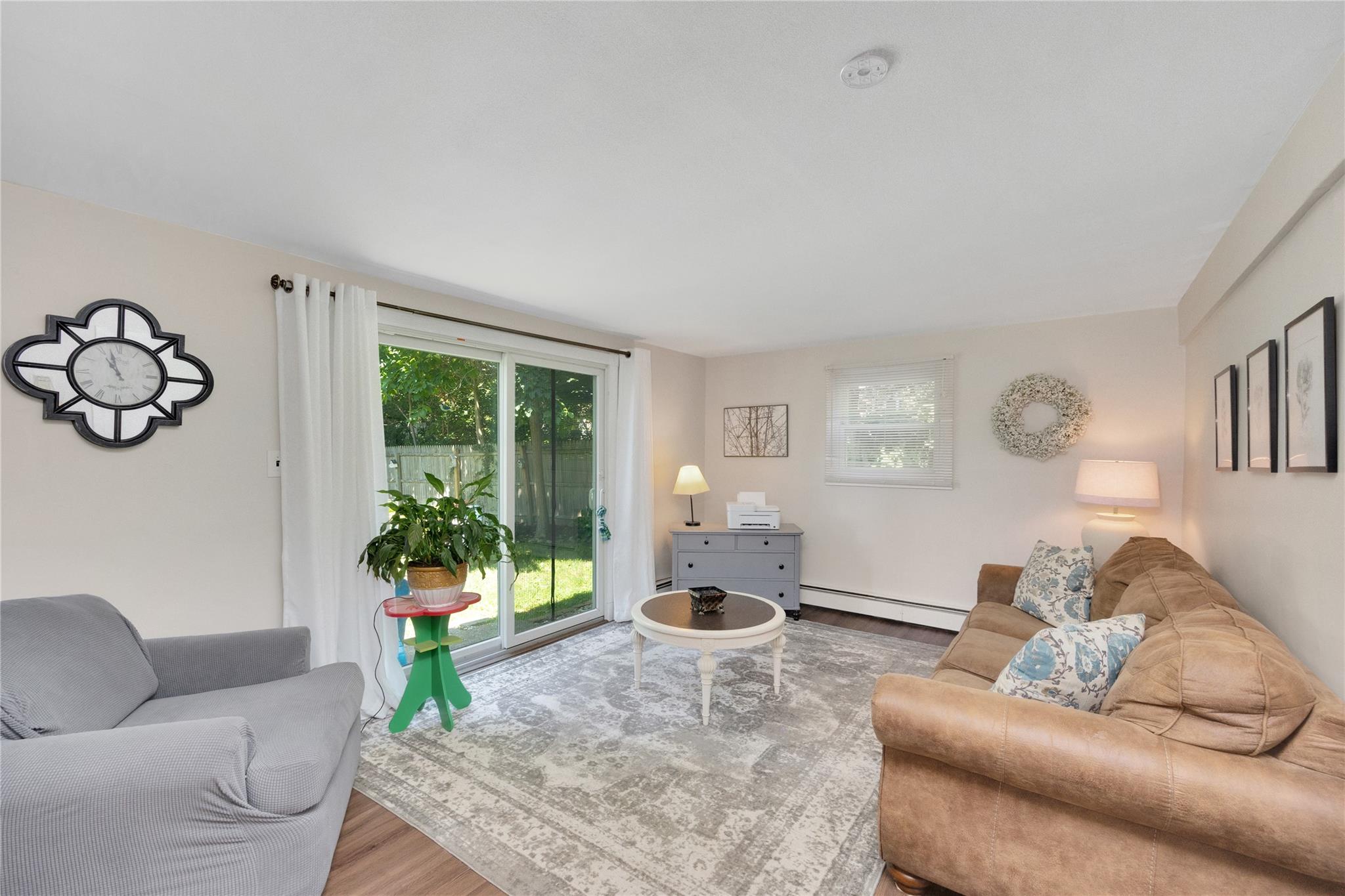 11 Margaret Lane, Huntington, NY 11743