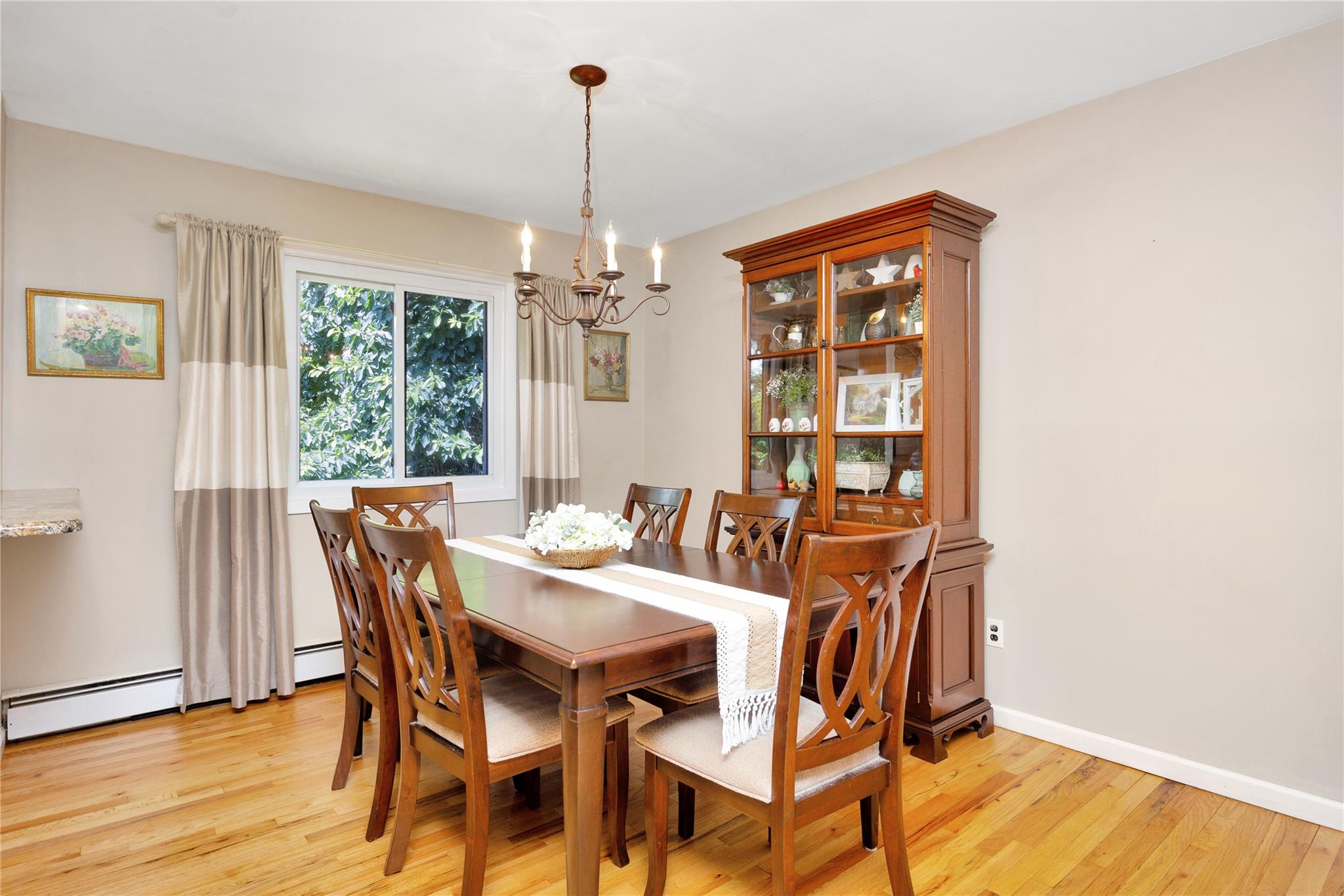 11 Margaret Lane, Huntington, NY 11743