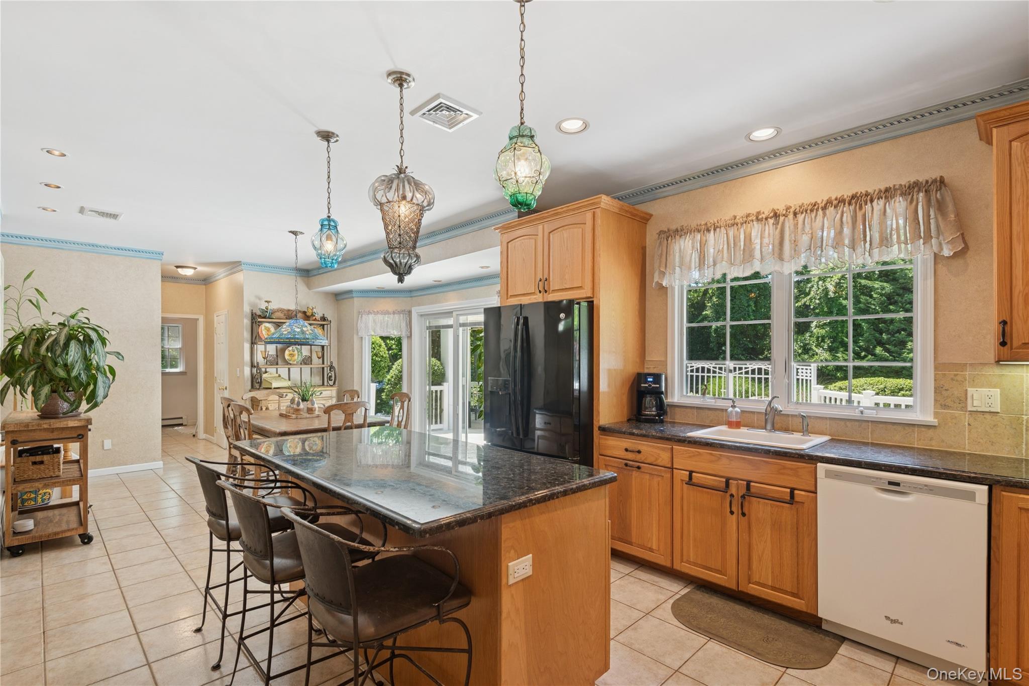 7 Orient Avenue, Northport, NY 11768