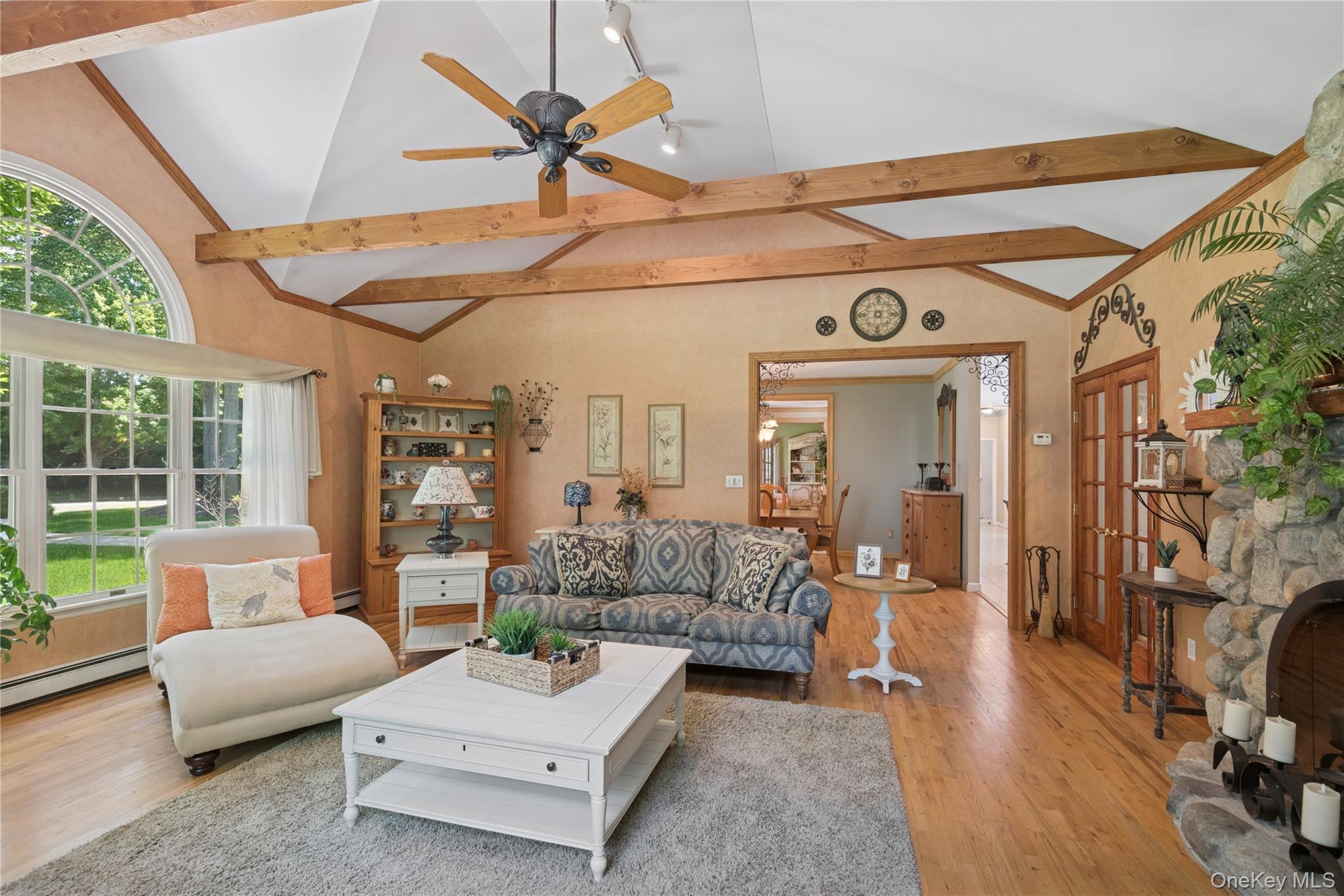 7 Orient Avenue, Northport, NY 11768