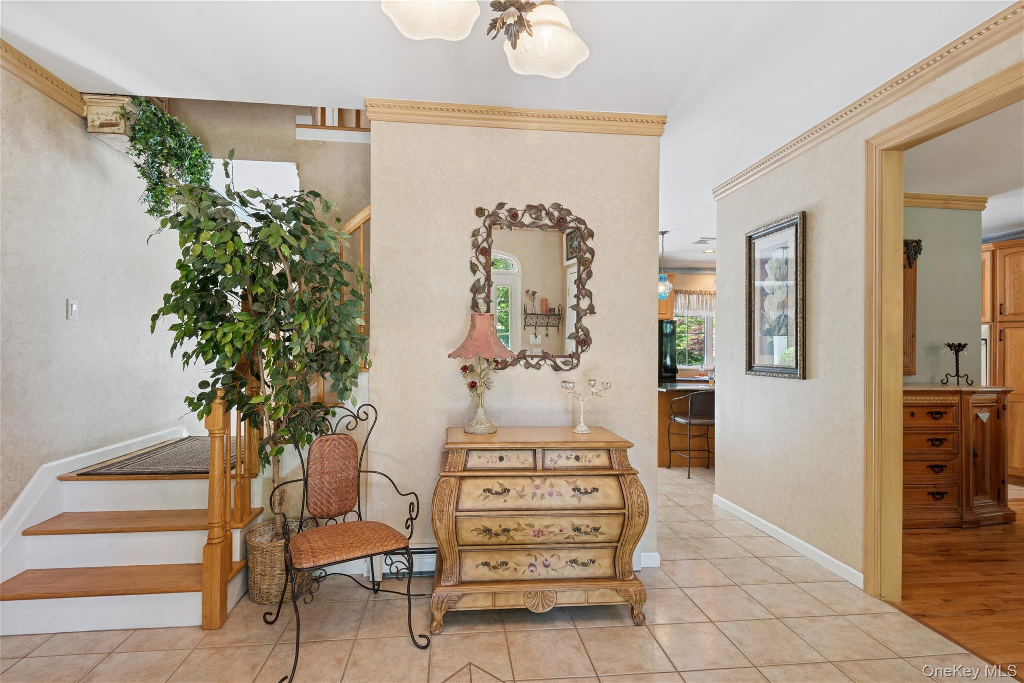 7 Orient Avenue, Northport, NY 11768