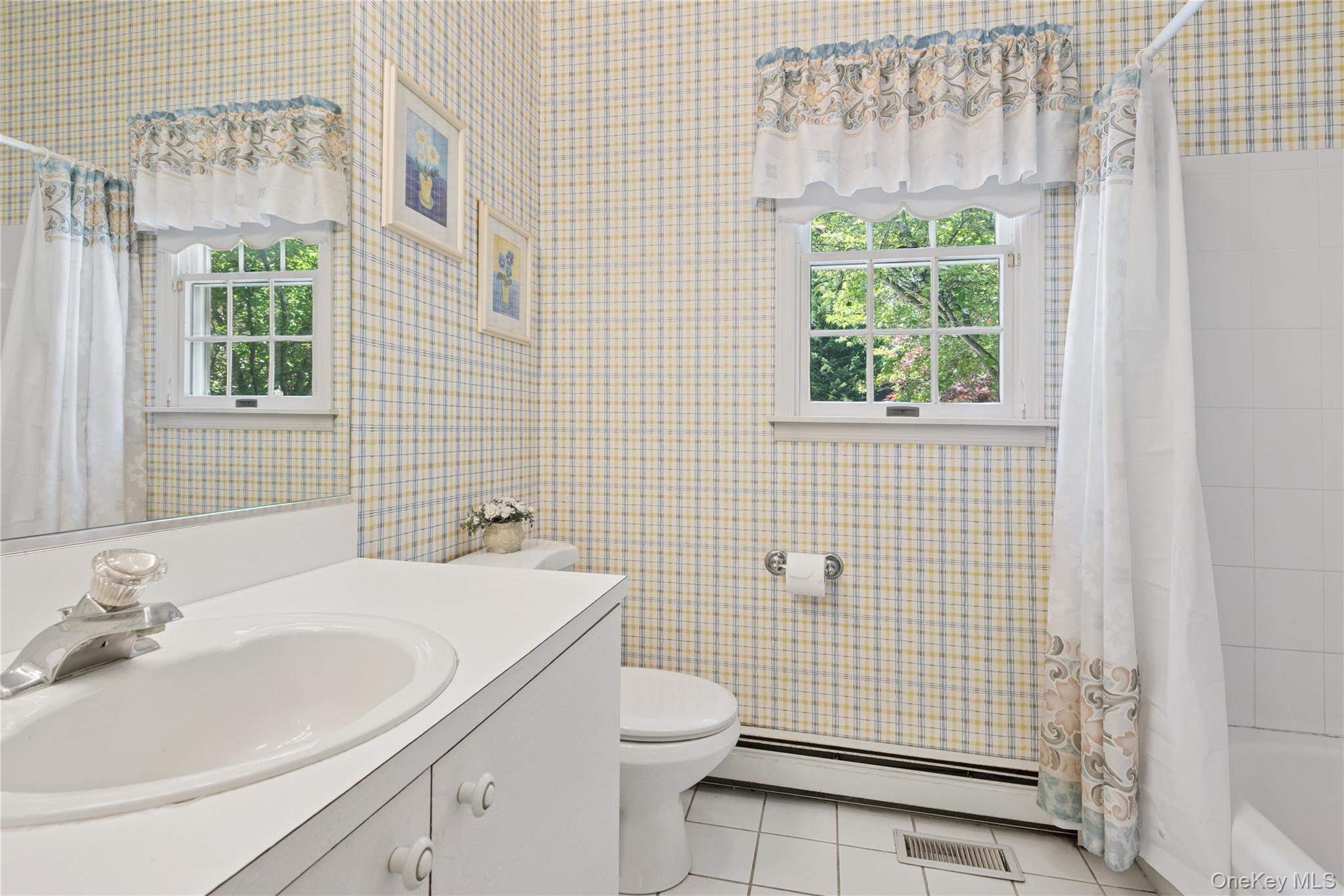 7 Orient Avenue, Northport, NY 11768