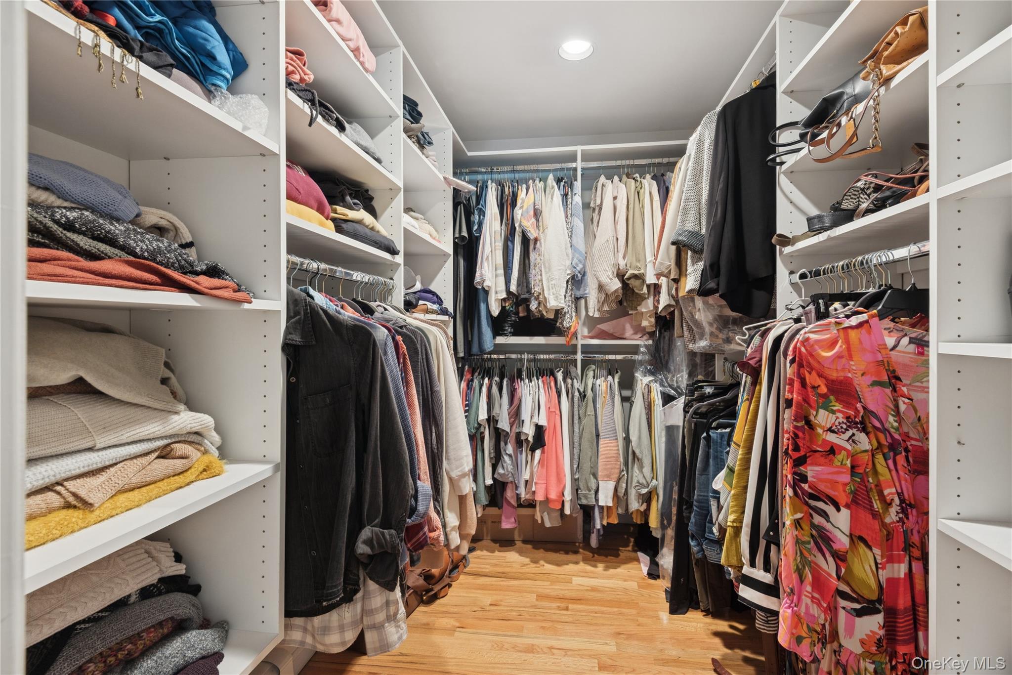 7 Orient Avenue, Northport, NY 11768