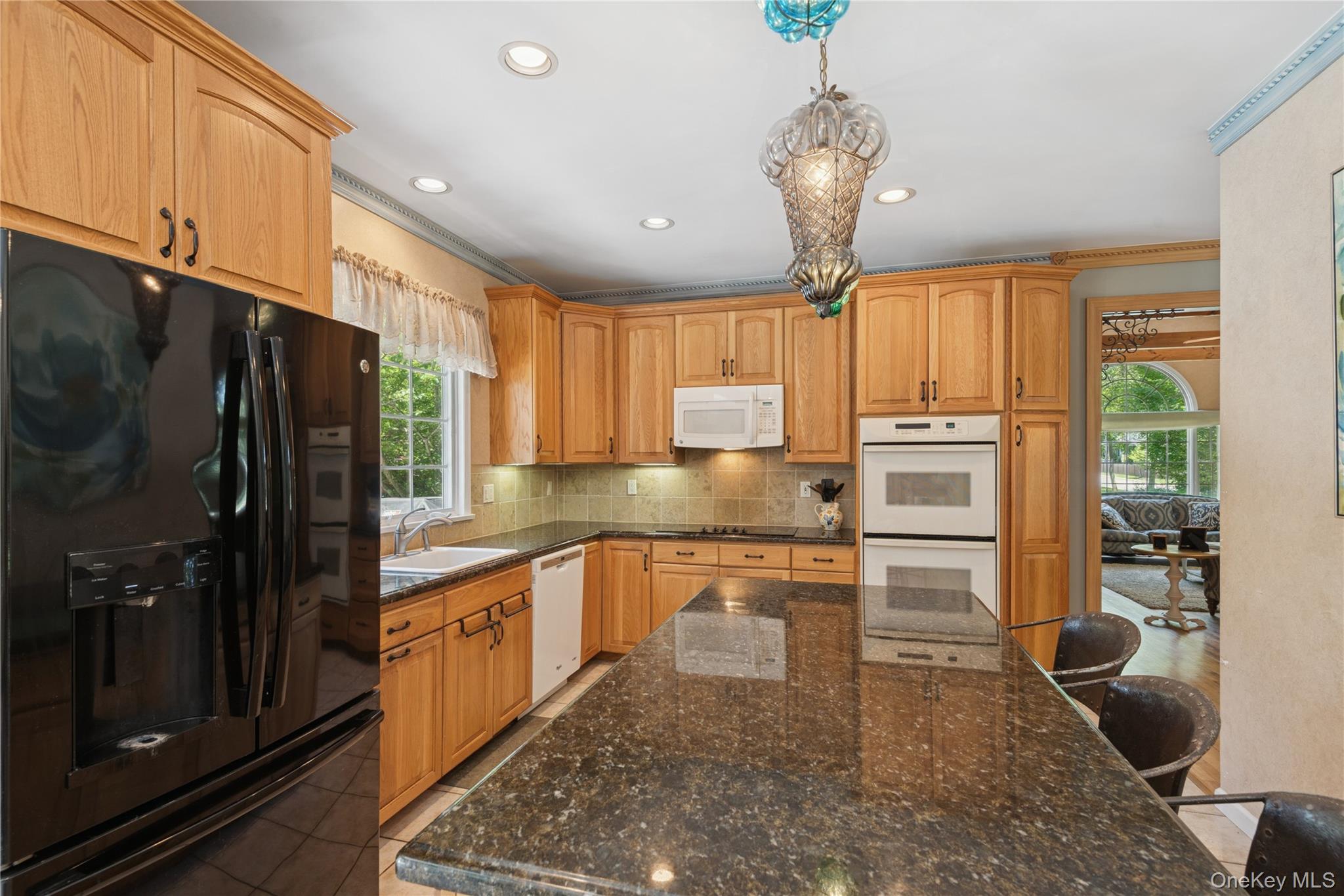 7 Orient Avenue, Northport, NY 11768