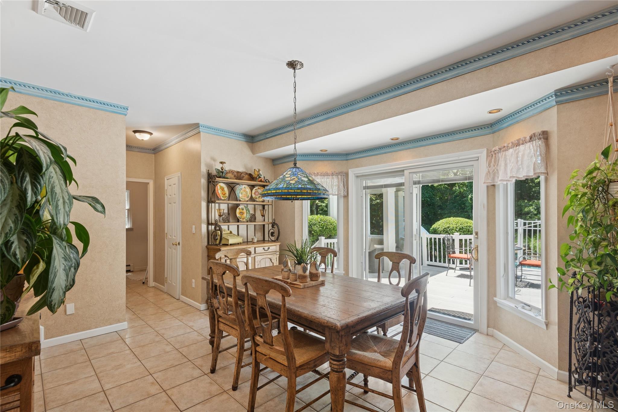 7 Orient Avenue, Northport, NY 11768