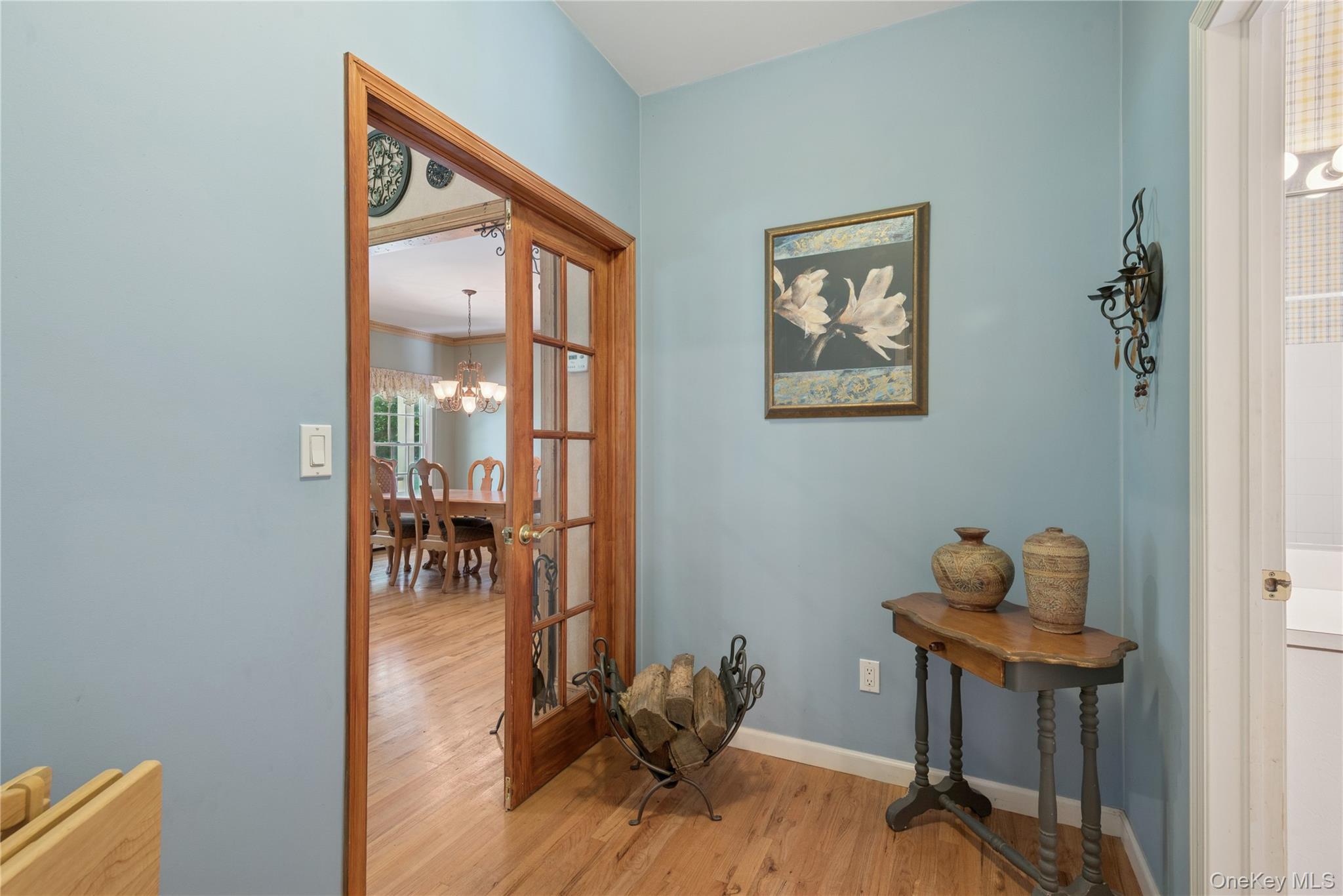 7 Orient Avenue, Northport, NY 11768