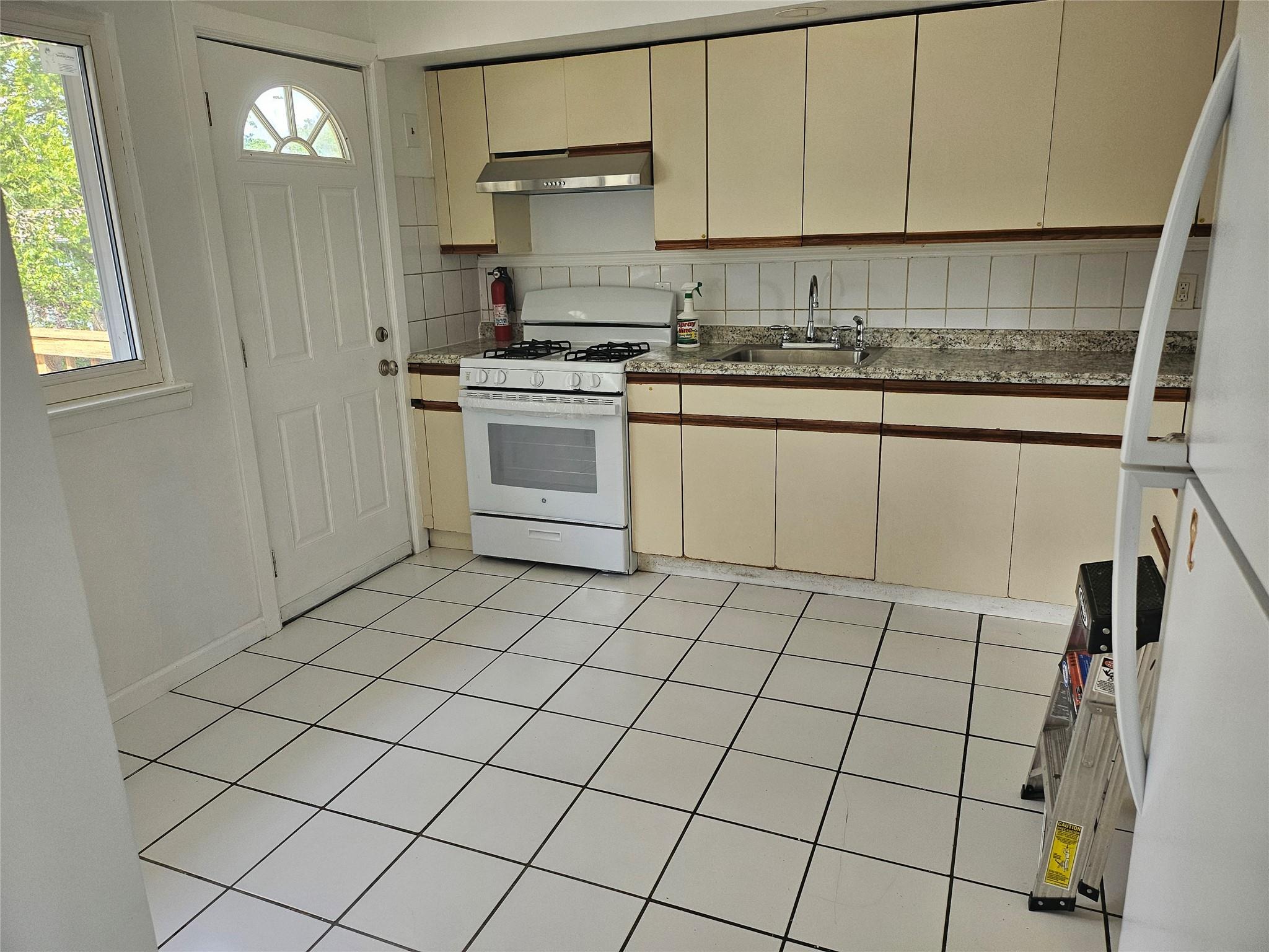 141 Sheridan Street, Brentwood, NY 11717